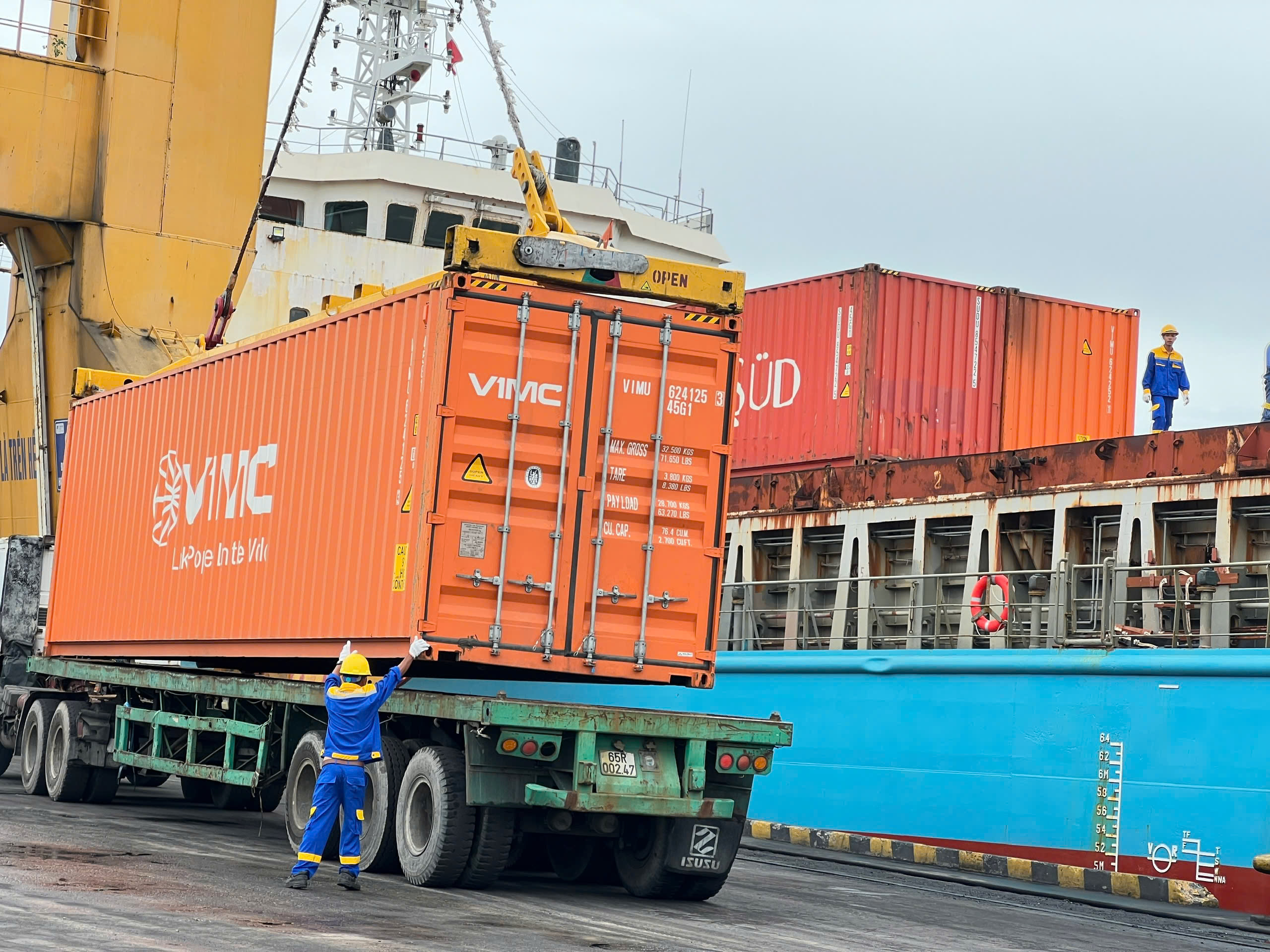 Khơi thông mạch logistics vùng ĐBSCL - Ảnh 1.