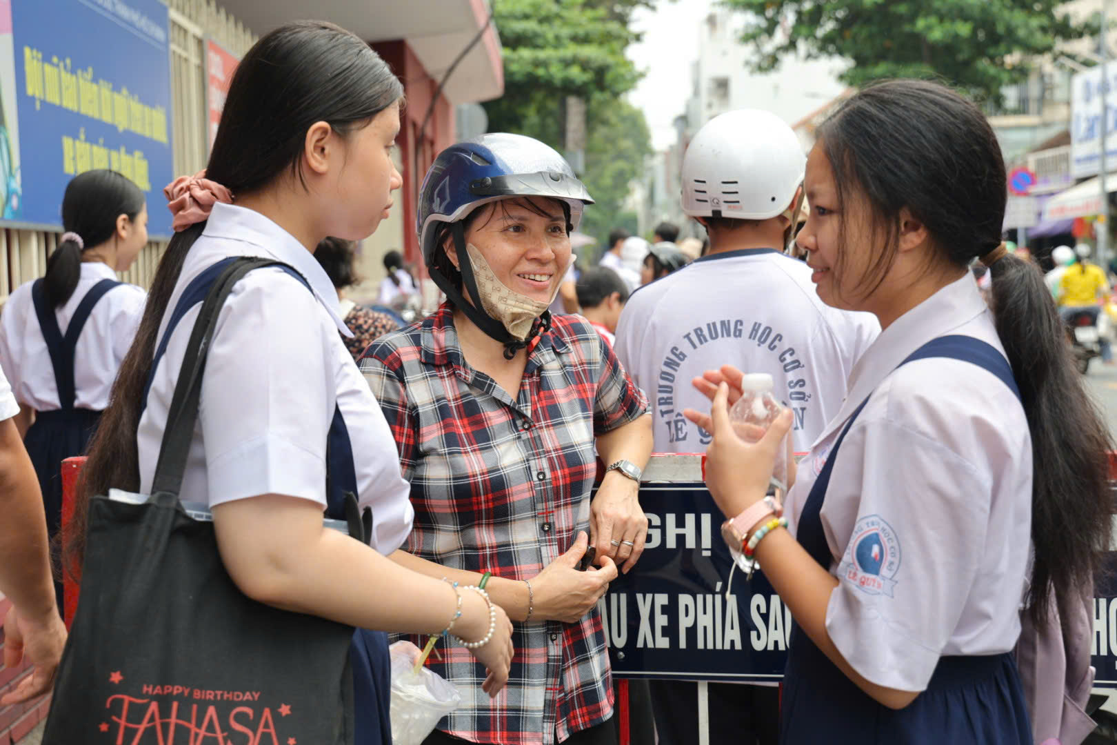 B&iacute; quyết v&agrave;ng để sĩ tử chinh phục mọi m&ugrave;a thi - Ảnh 1.
