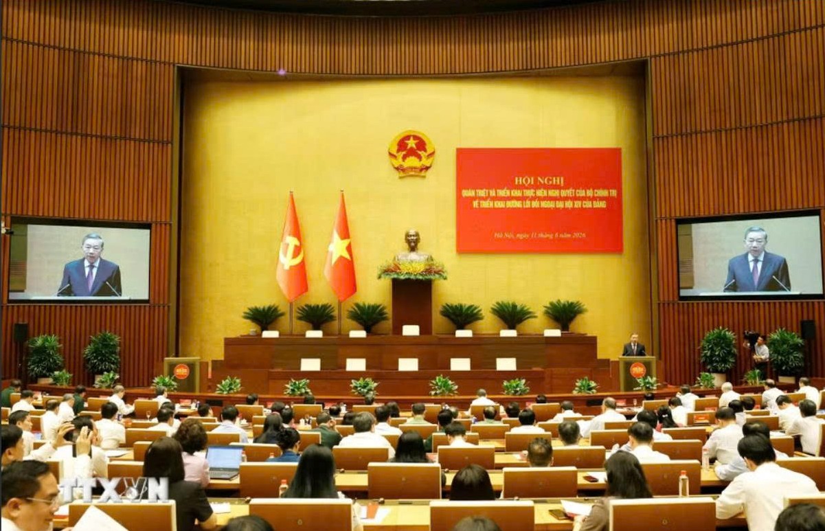 Tổng B&iacute; thư, Chủ tịch nước T&ocirc; L&acirc;m: Đối ngoại kiến tạo cục diện quốc tế thuận lợi cho đất nước - Ảnh 2.
