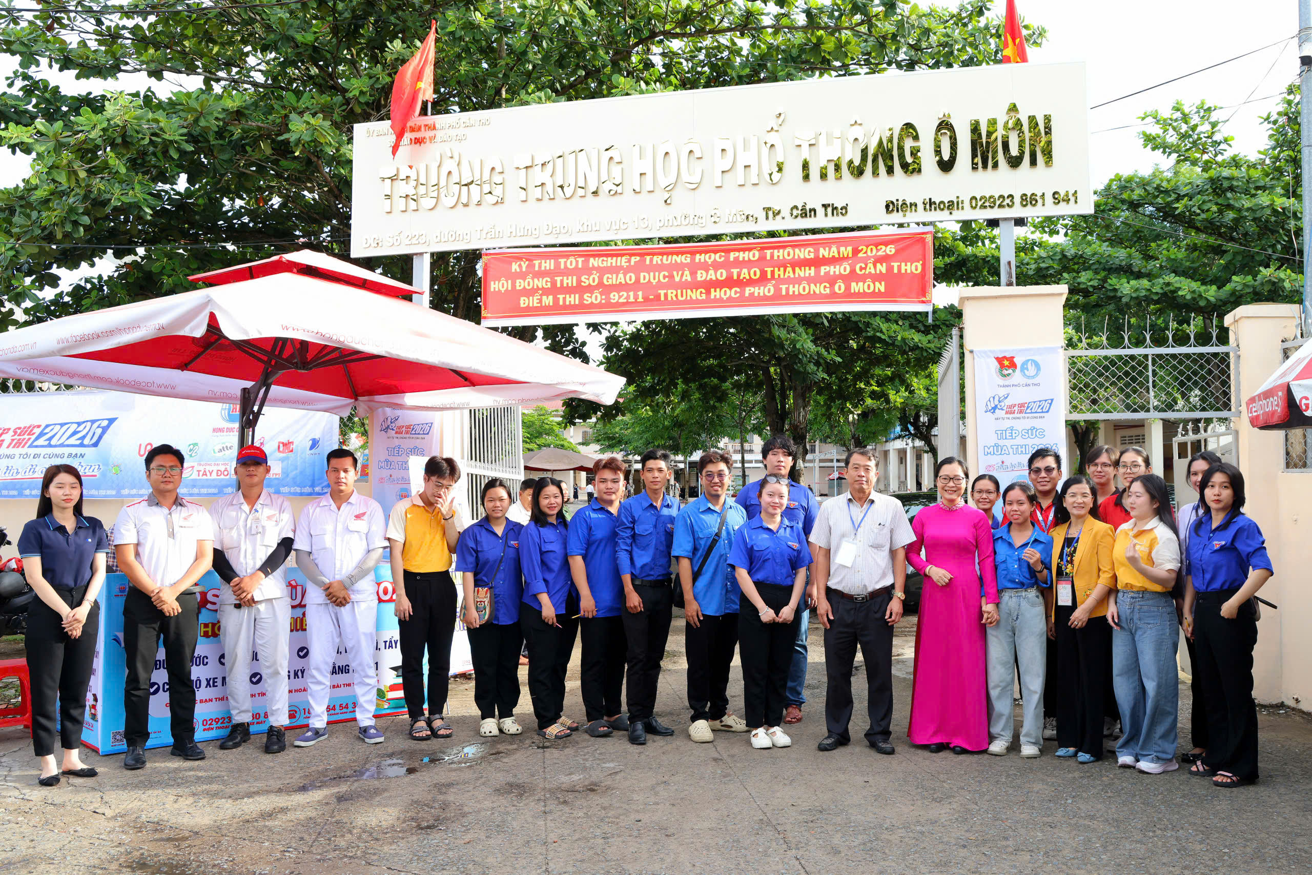 Bắt đầu thi tốt nghiệp THPT: Động viên, tiếp sức cho thí sinh cả nước - Ảnh 10.