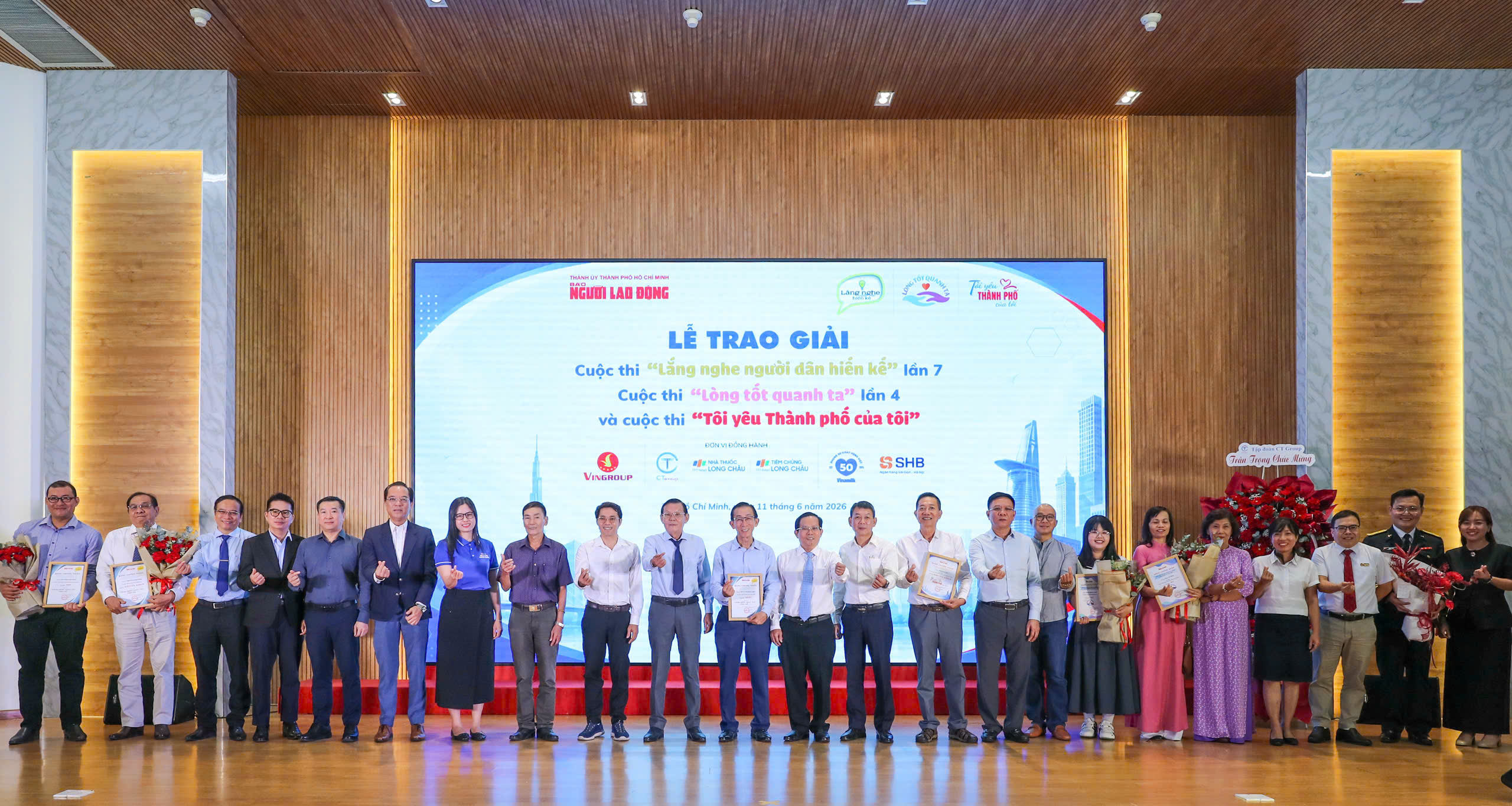 BÁO NGƯỜI LAO ĐỘNG TRAO GIẢI BA CUỘC THI VIẾT: Lan tỏa nhiều giá trị, ý nghĩa - Ảnh 1.