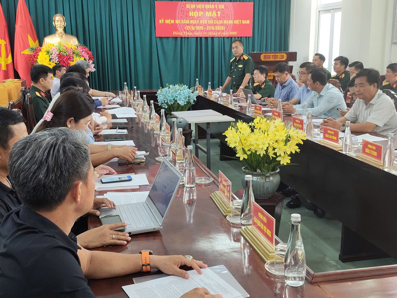 Bệnh viện Qu&acirc;n y 120 đột ph&aacute; c&ocirc;ng nghệ, hướng đến bệnh viện th&ocirc;ng minh - Ảnh 1.