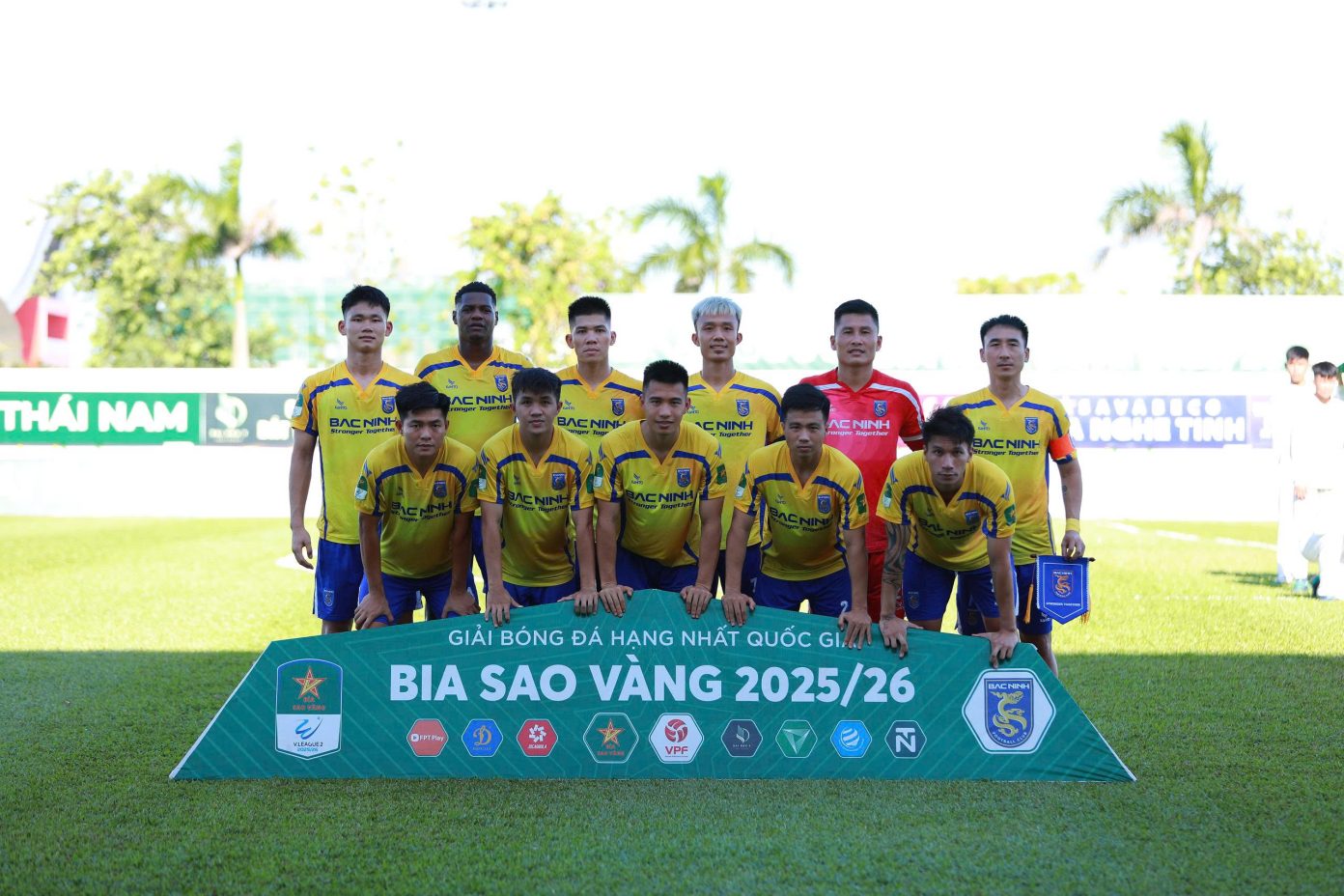 "Người nhện" Huỳnh Tuấn Linh góp công giúp CLB Bắc Ninh lần đầu dự V-League - Ảnh 1.
