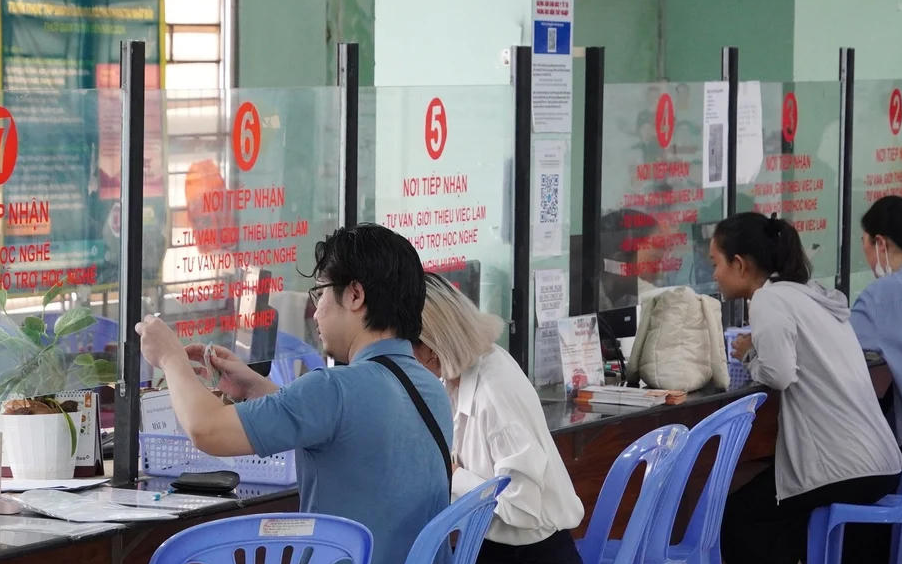 Hơn 245.000 người hưởng trợ cấp thất nghiệp sau 5 tháng