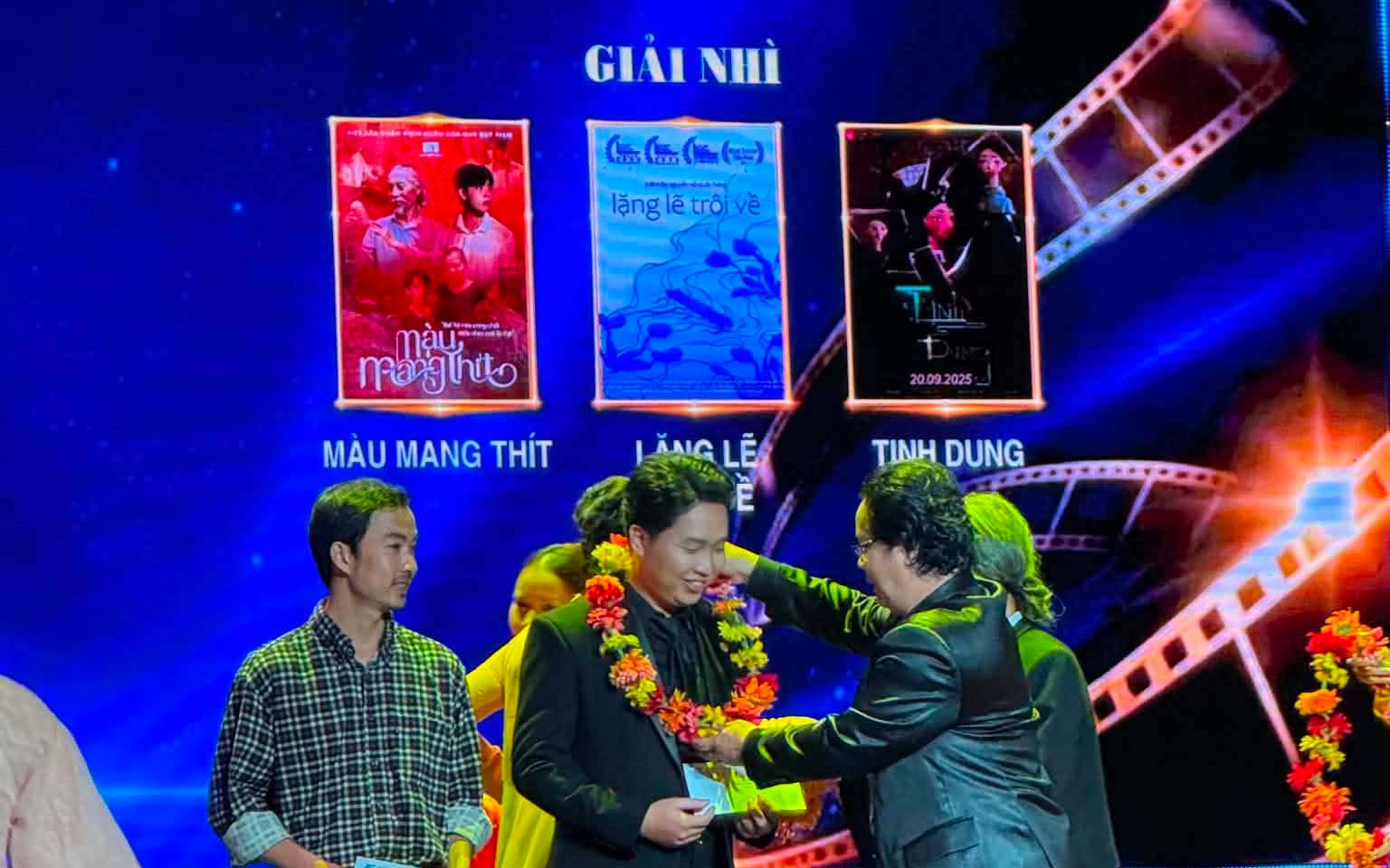 Hoàng Huy Bụt đoạt giải tại Liên hoan phim Ngắn TP HCM lần II, hứa hẹn cuộc bứt phá mới