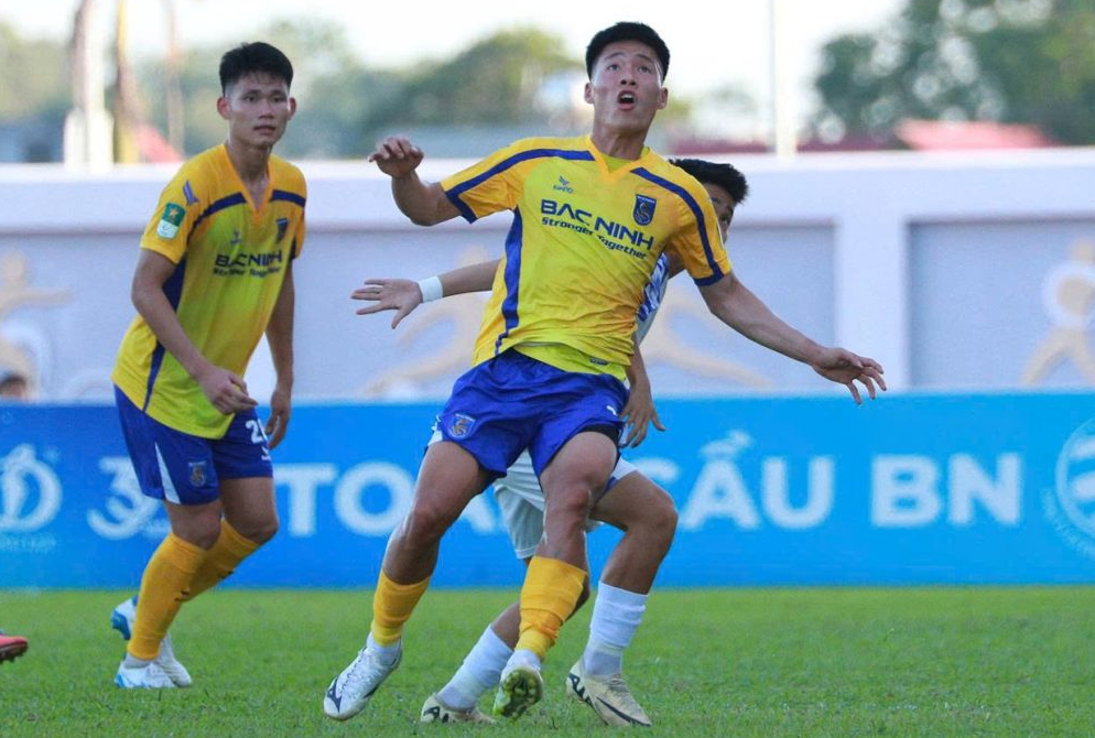 "Người nhện" Huỳnh Tuấn Linh góp công giúp CLB Bắc Ninh lần đầu dự V-League - Ảnh 4.
