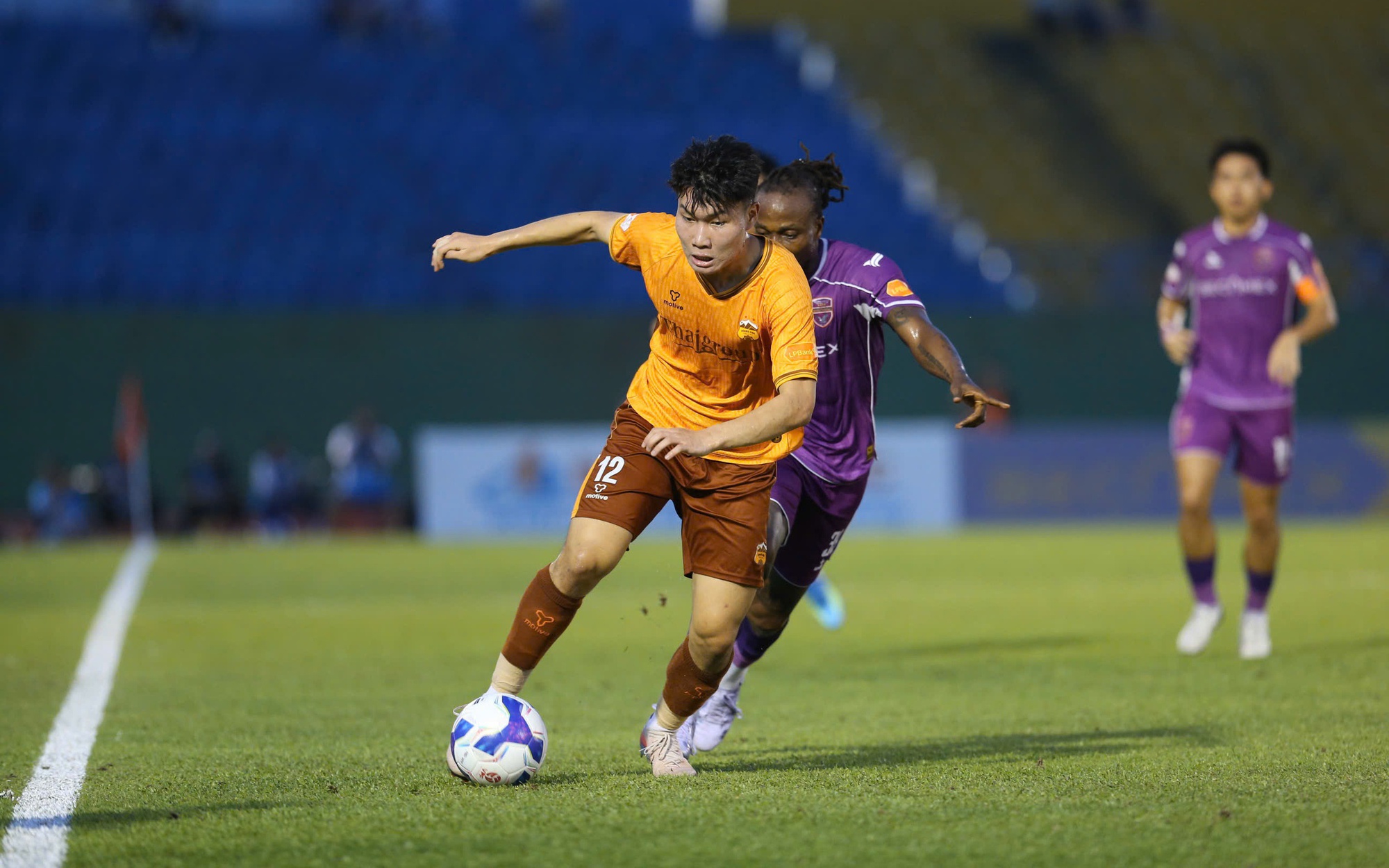 V-League và những gam màu đối lập: Để V-League có chiều sâu