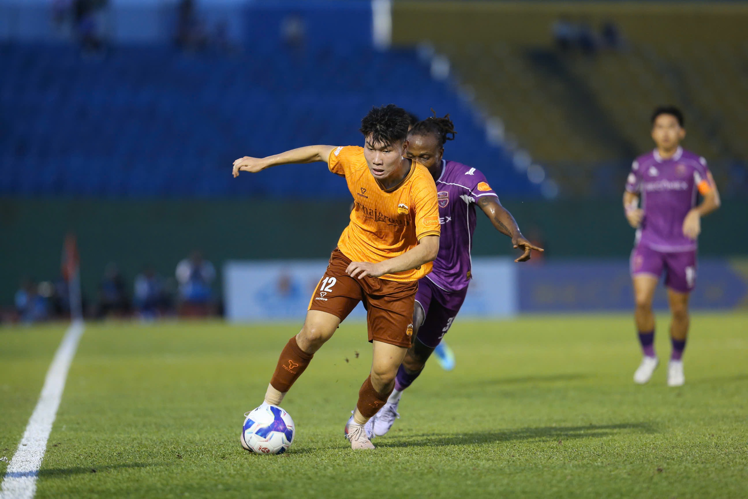 V-League và những gam màu đối lập: Để V-League có chiều sâu - Ảnh 1.