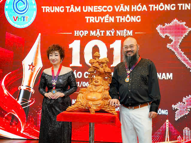 Nghệ sĩ Đức Xu&acirc;n đảm nhận Ph&oacute; Gi&aacute;m đốc Trung t&acirc;m UNESCO Văn h&oacute;a v&agrave; Th&ocirc;ng tin Truyền th&ocirc;ng   - Ảnh 3.