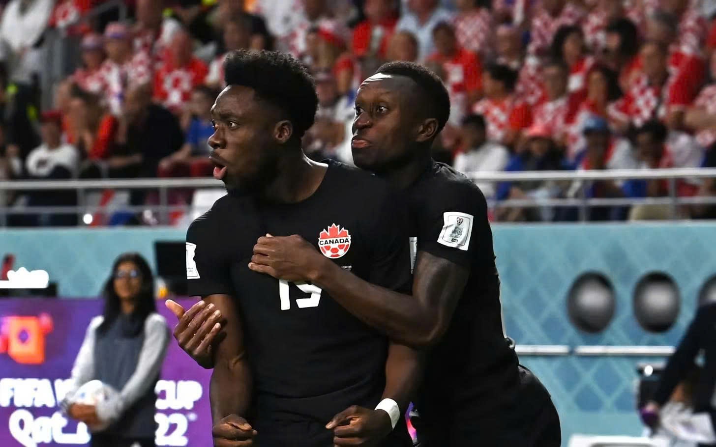 Chủ nhà Mỹ, Canada quyết thắng ngày ra quân World Cup 2026