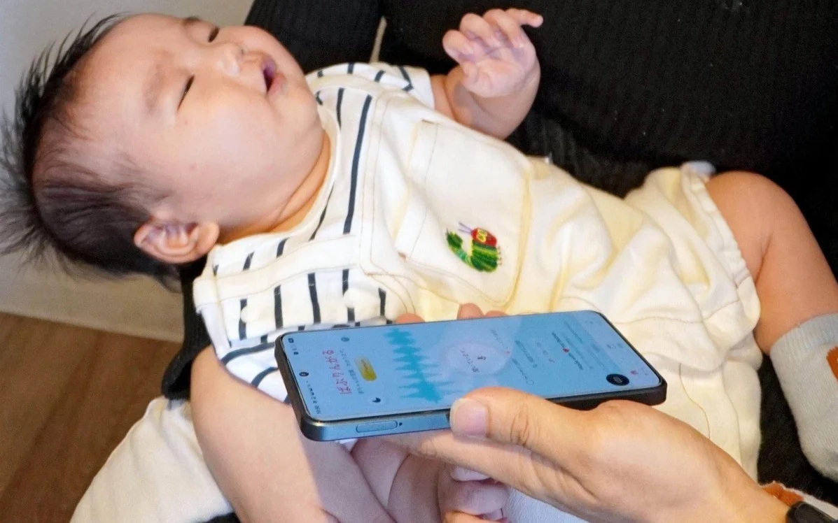 Dùng AI giải mã tiếng khóc trẻ nhỏ
