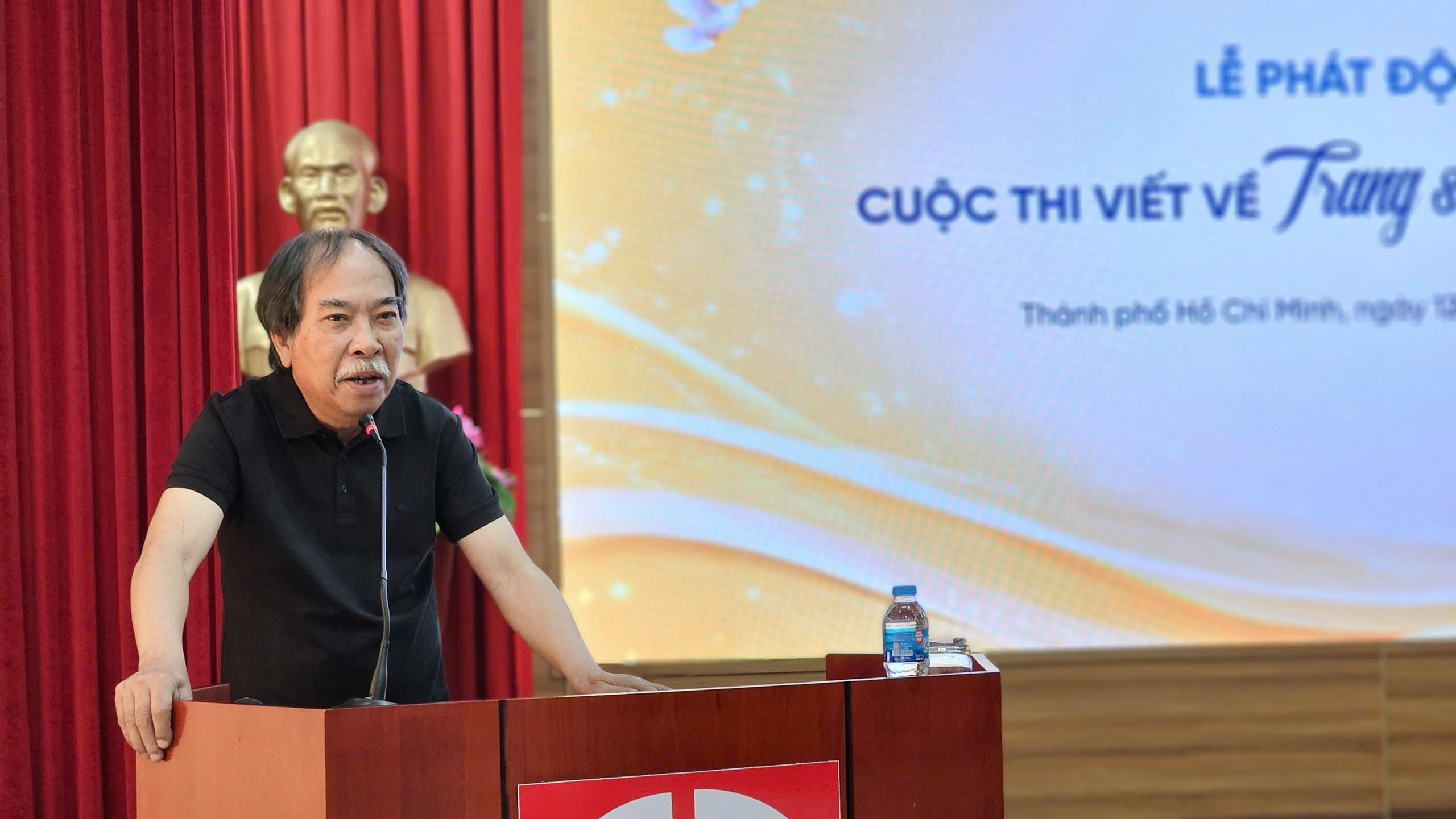 Cuộc thi viết "Trang sách và Mái trường": Giải đặc biệt lên đến 100 triệu đồng - Ảnh 3.