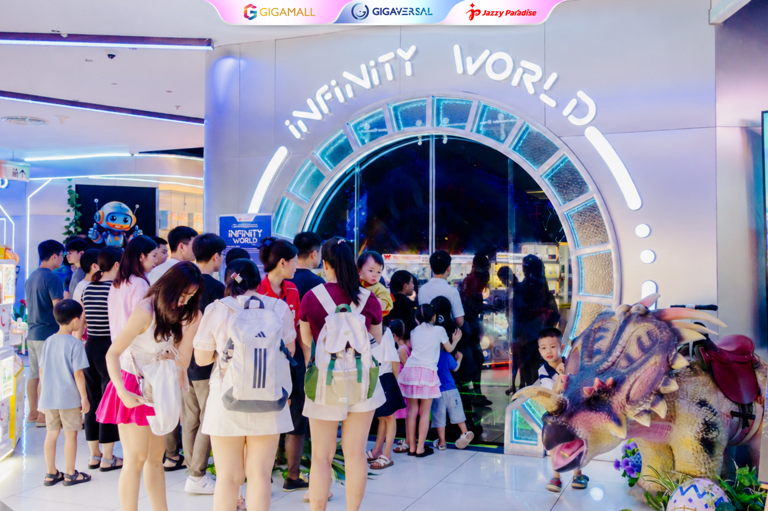 Gigaversal: Khám phá thế giới khủng long và vũ trụ 12D+ tại Gigamall - Ảnh 2.