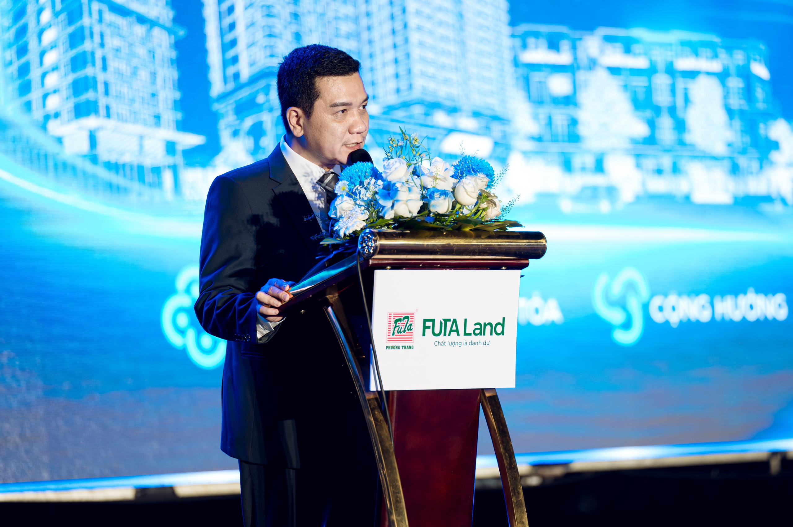 S&oacute;ng Cộng Hưởng 2026: Đ&ecirc;m lễ hội s&ocirc;i động tại Đ&agrave; Nẵng c&ugrave;ng FUTA Land - Ảnh 2.