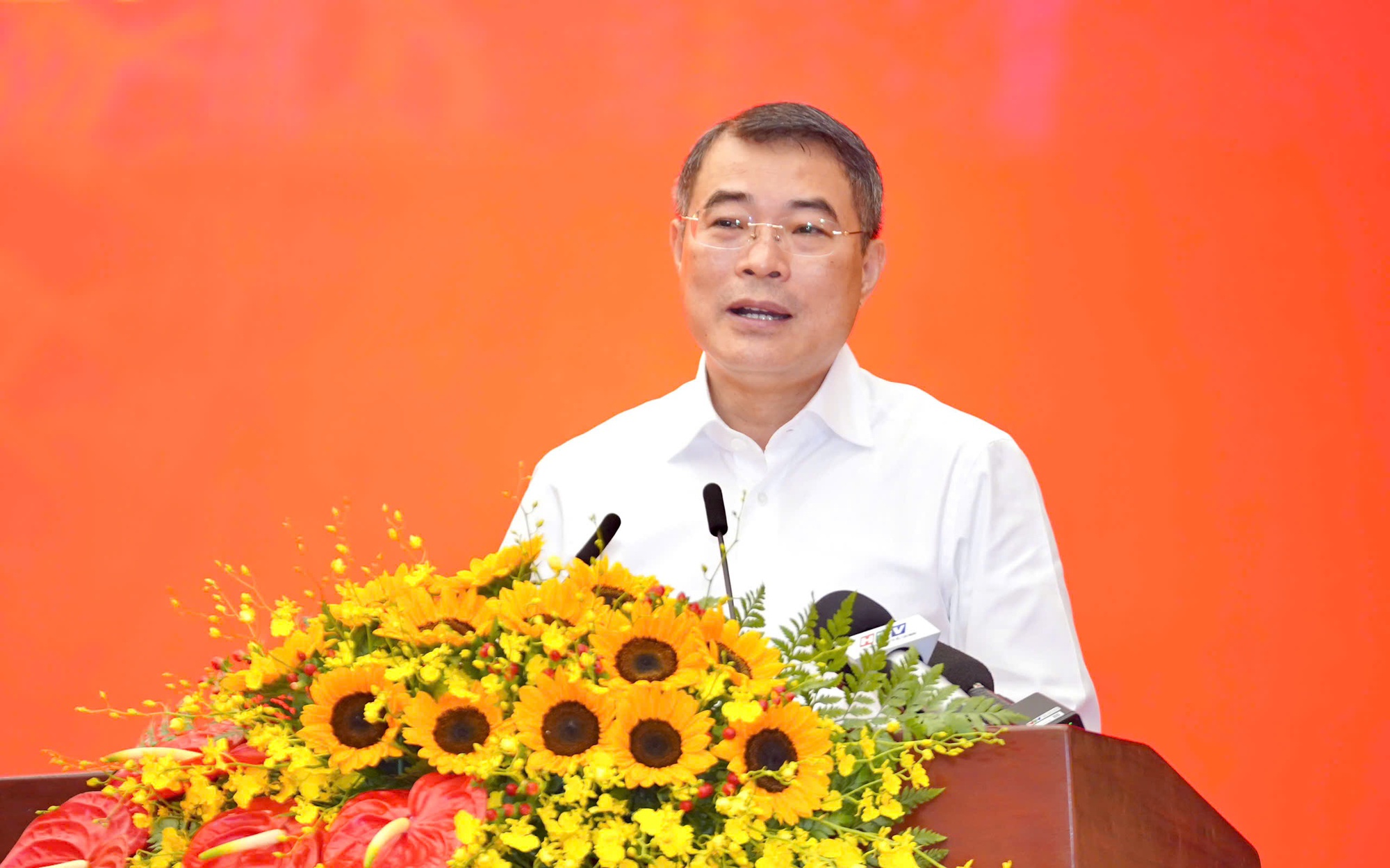 Thủ tướng Lê Minh Hưng: Xây dựng Luật Đô thị đặc biệt thật sự mạnh cho TPHCM