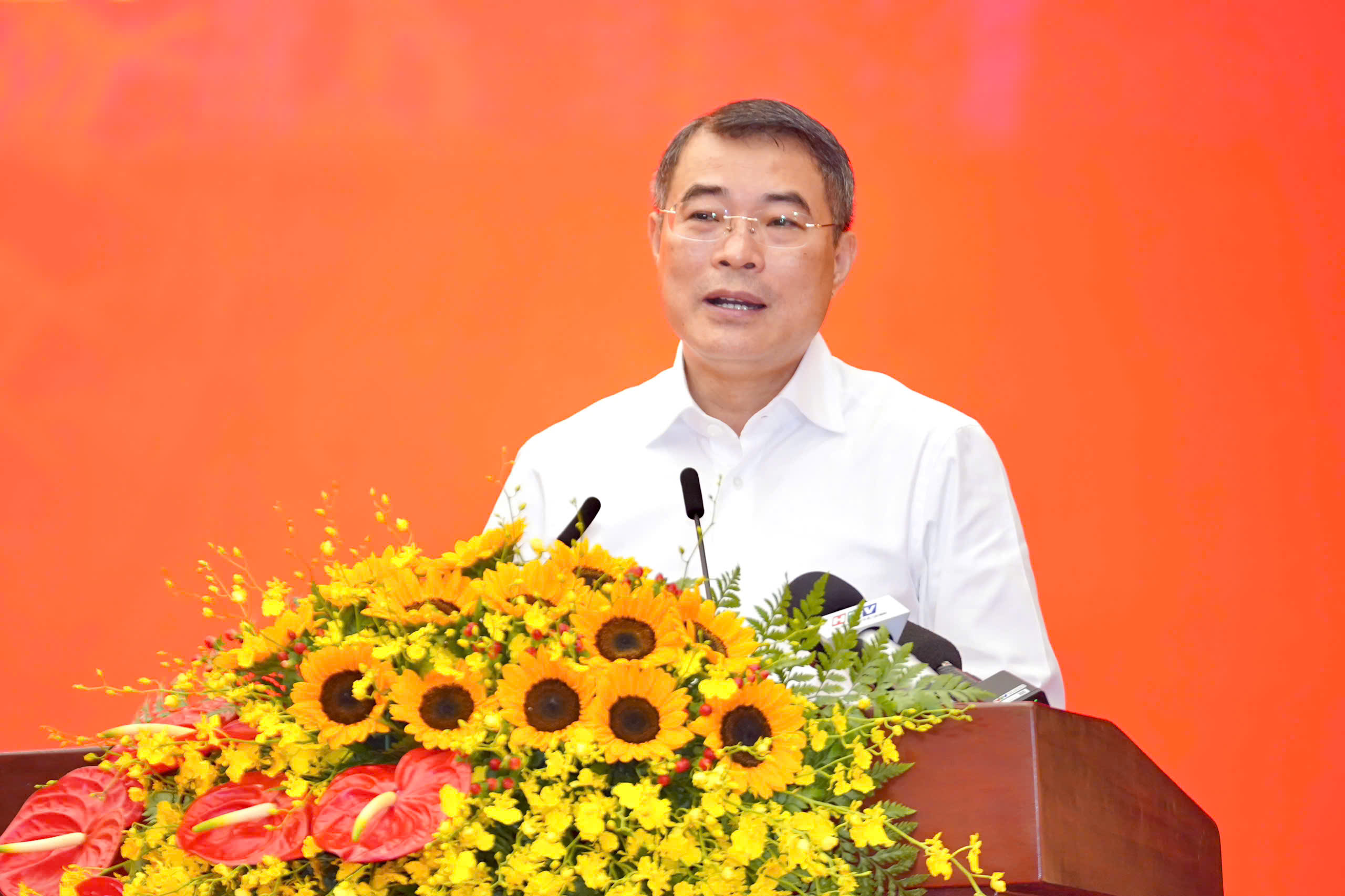 Thủ tướng Lê Minh Hưng: Trung ương sẽ đồng hành để TPHCM có Luật Đô thị đặc biệt thật sự mạnh - Ảnh 1.