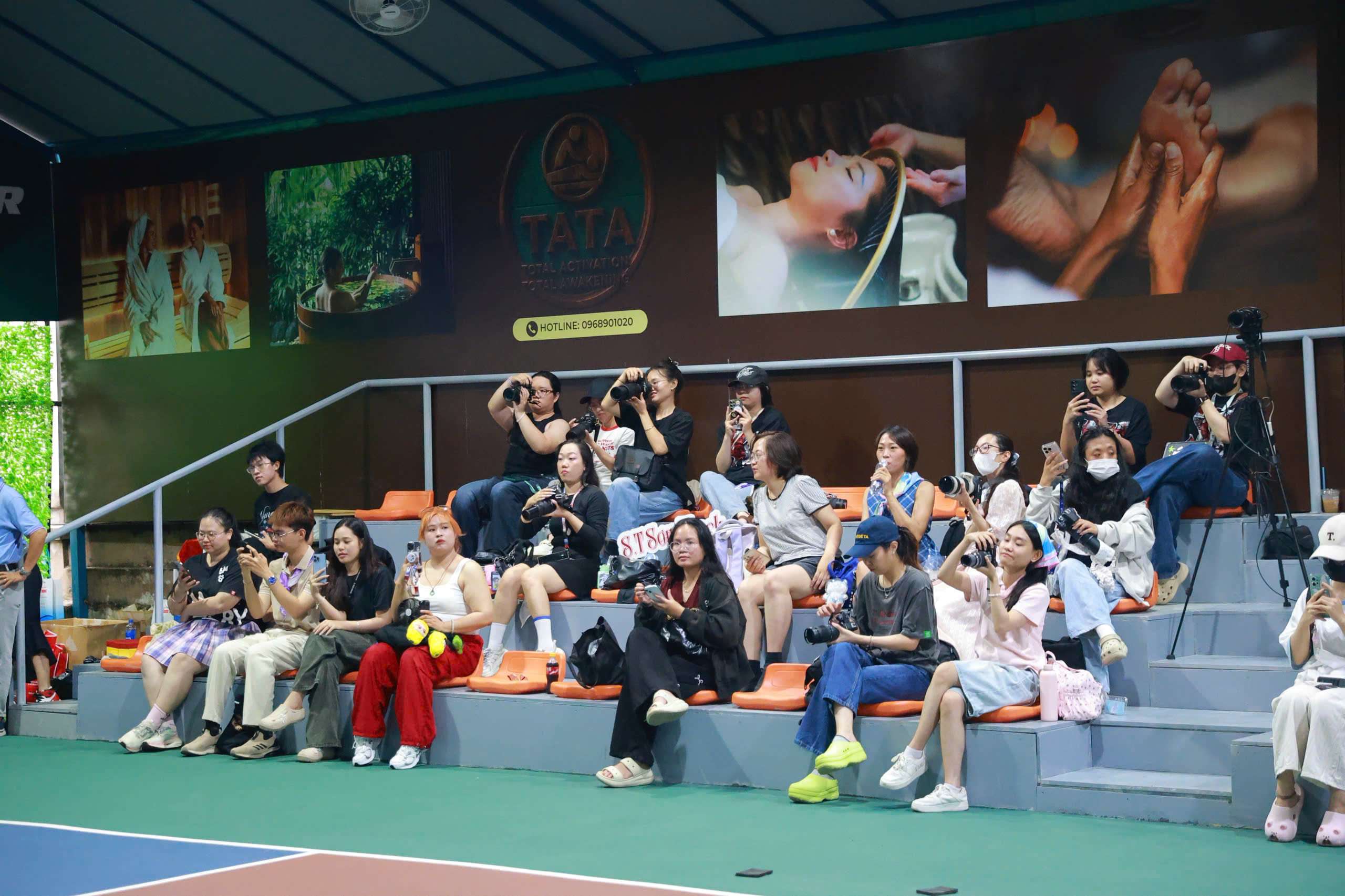 GIẢI PICKLEBALL B&Aacute;O NGƯỜI LAO ĐỘNG NĂM 2026: Sắc m&agrave;u khai mạc   - Ảnh 17.