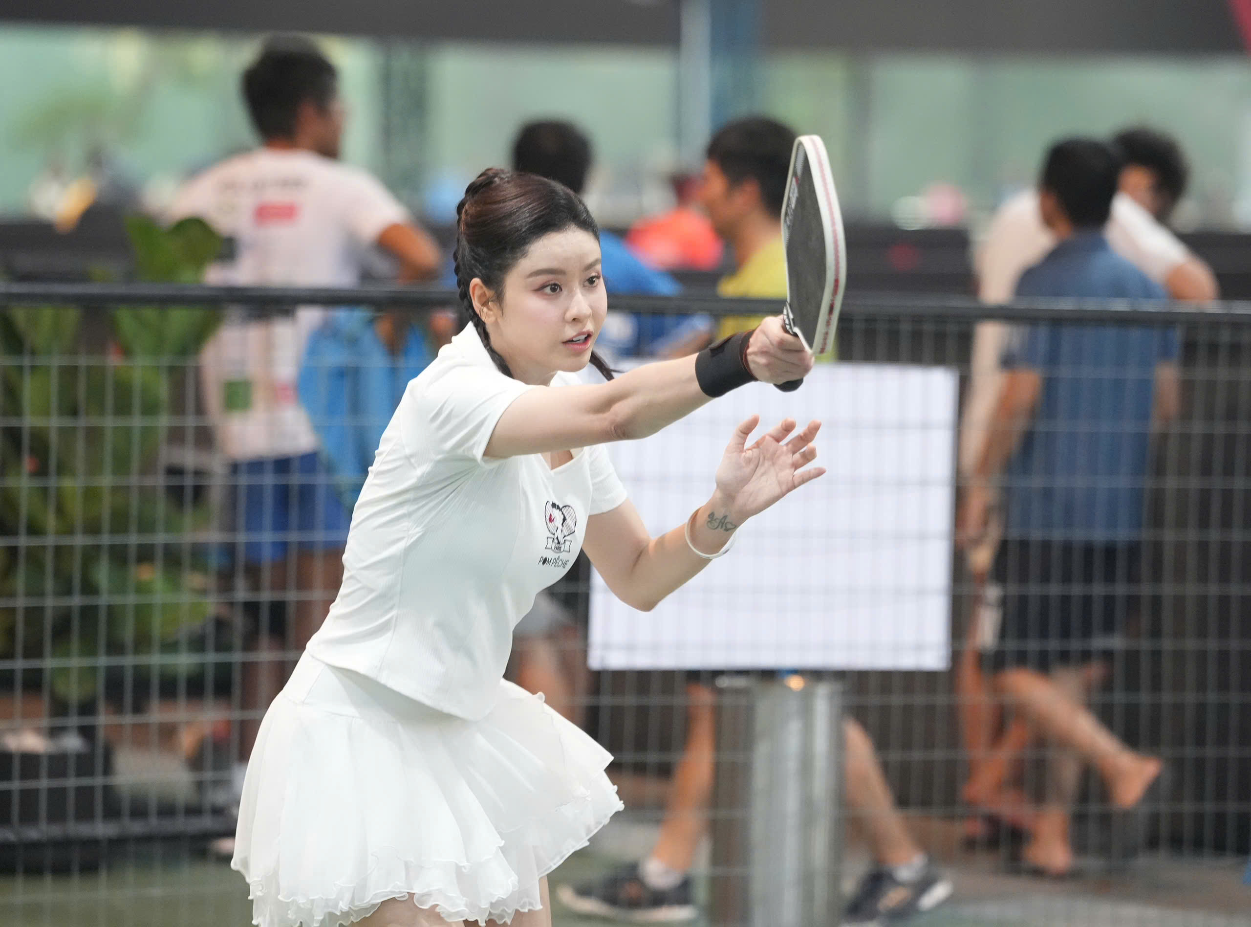 Diễn viên Trương Quỳnh Anh bị "ghiền" môn pickleball - Ảnh 13.