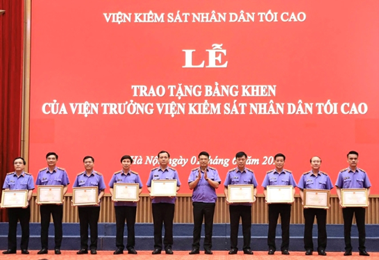 X&acirc;y dựng đội ngũ c&aacute;n bộ kiểm s&aacute;t bản lĩnh, li&ecirc;m ch&iacute;nh - Ảnh 1.