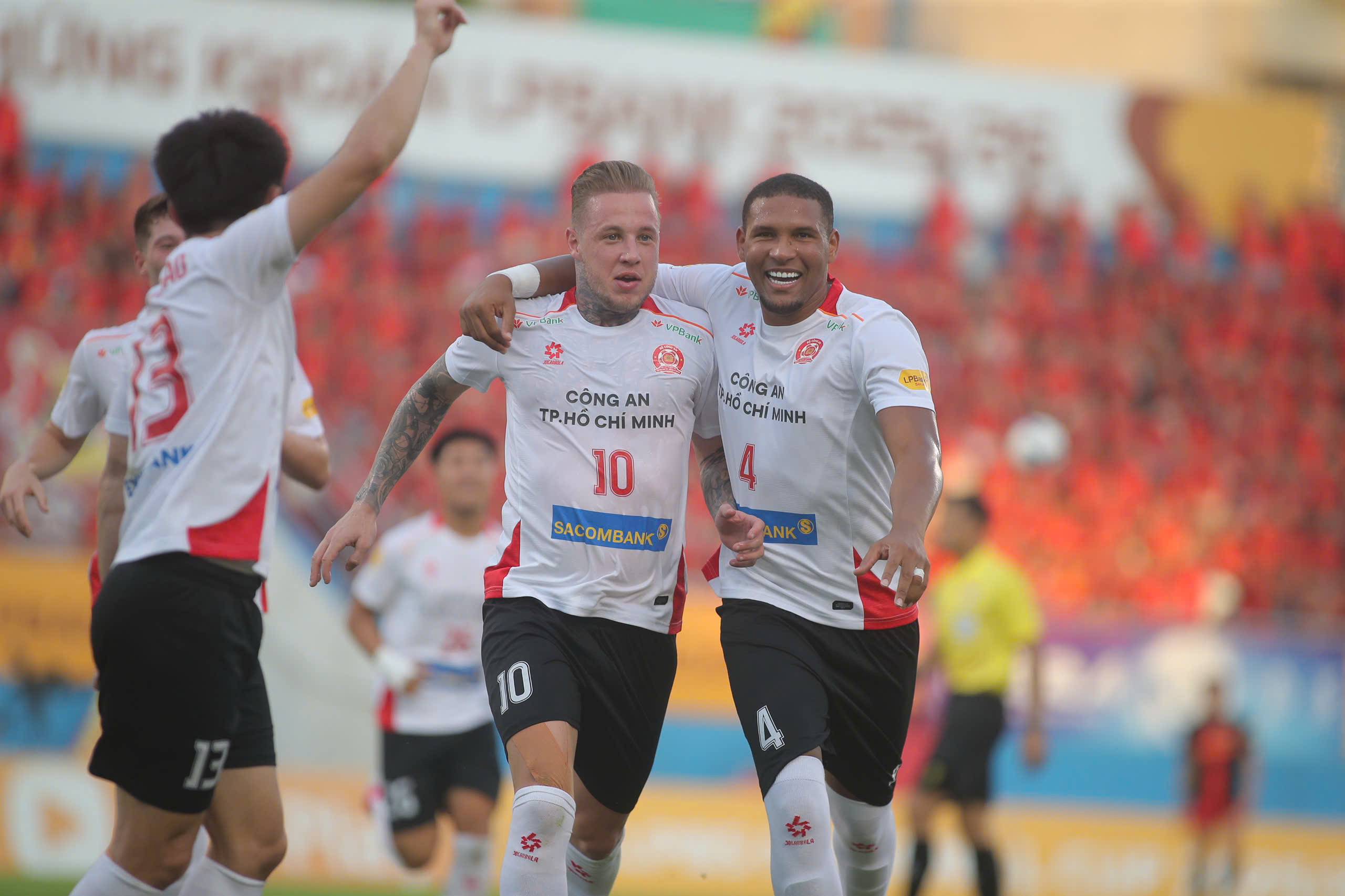 Thắng đẹp Ninh B&igrave;nh FC, CLB C&ocirc;ng an TP HCM v&ocirc; địch C&uacute;p Quốc gia 2025-2026  - Ảnh 6.
