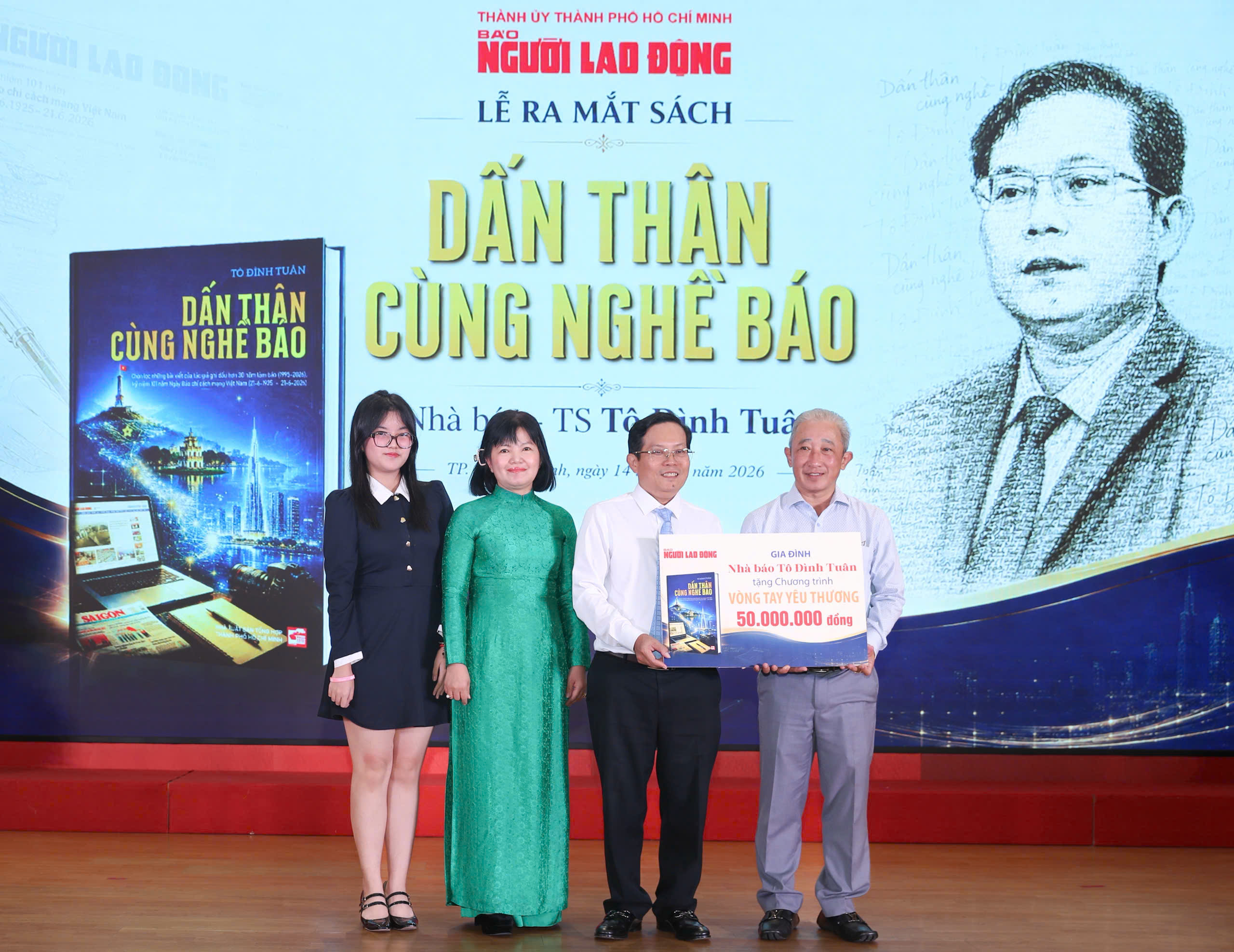 Ra mắt sách "Dấn thân cùng nghề báo": Hành trình hơn 30 năm cầm bút vì cộng đồng - Ảnh 7.