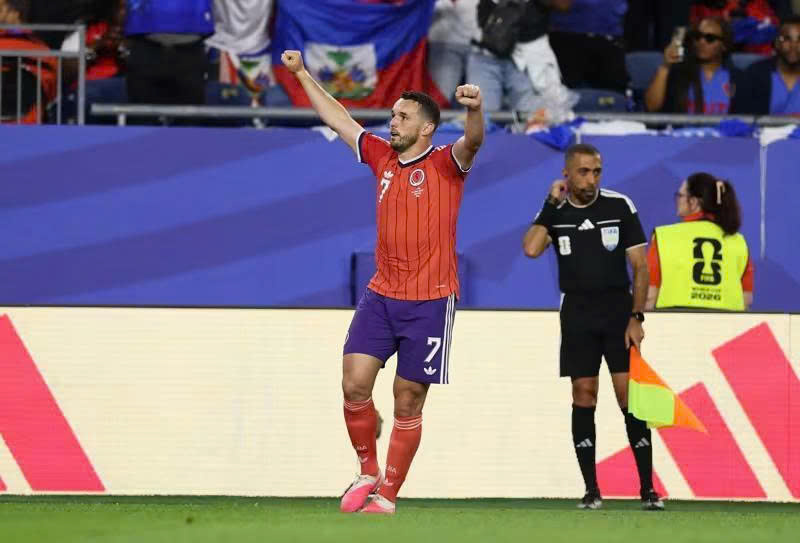 Scotland thắng trận đầu ti&ecirc;n tại World Cup sau 36 năm - Ảnh 1.
