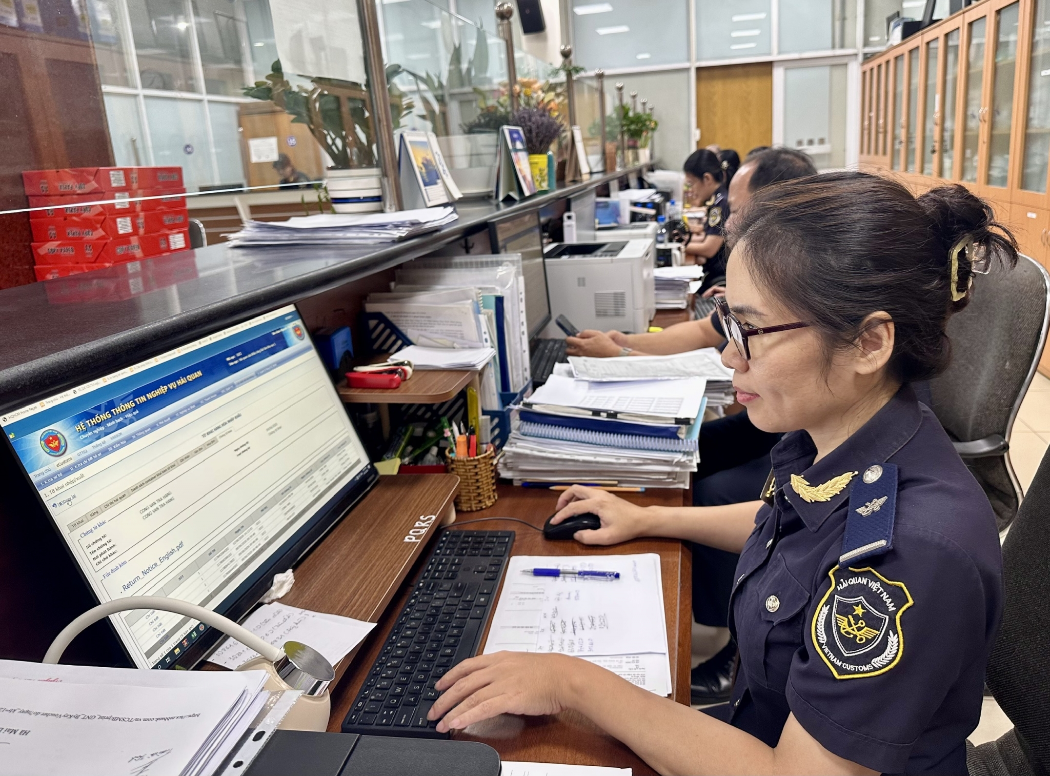 Hải quan cửa khẩu cảng S&agrave;i G&ograve;n khu vực 1 ngăn chặn nhiều vụ việc x&acirc;m phạm quyền SHTT - Ảnh 1.