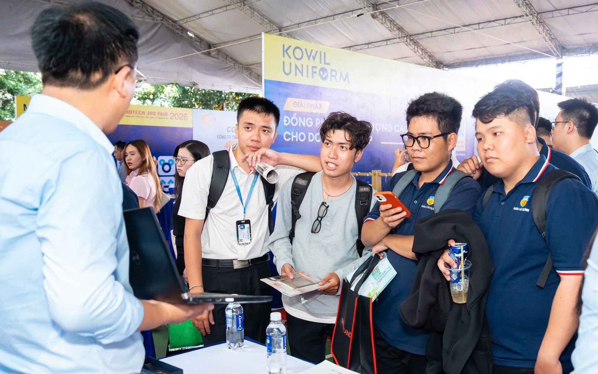 Tăng tốc kết nối việc làm