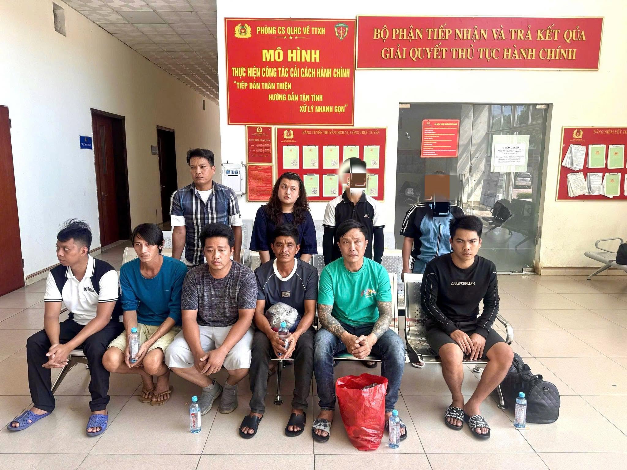 Triệt ph&aacute; đường d&acirc;y chế tạo vũ kh&iacute; qu&acirc;n dụng quy m&ocirc; &ldquo;khủng&rdquo; - Ảnh 2.