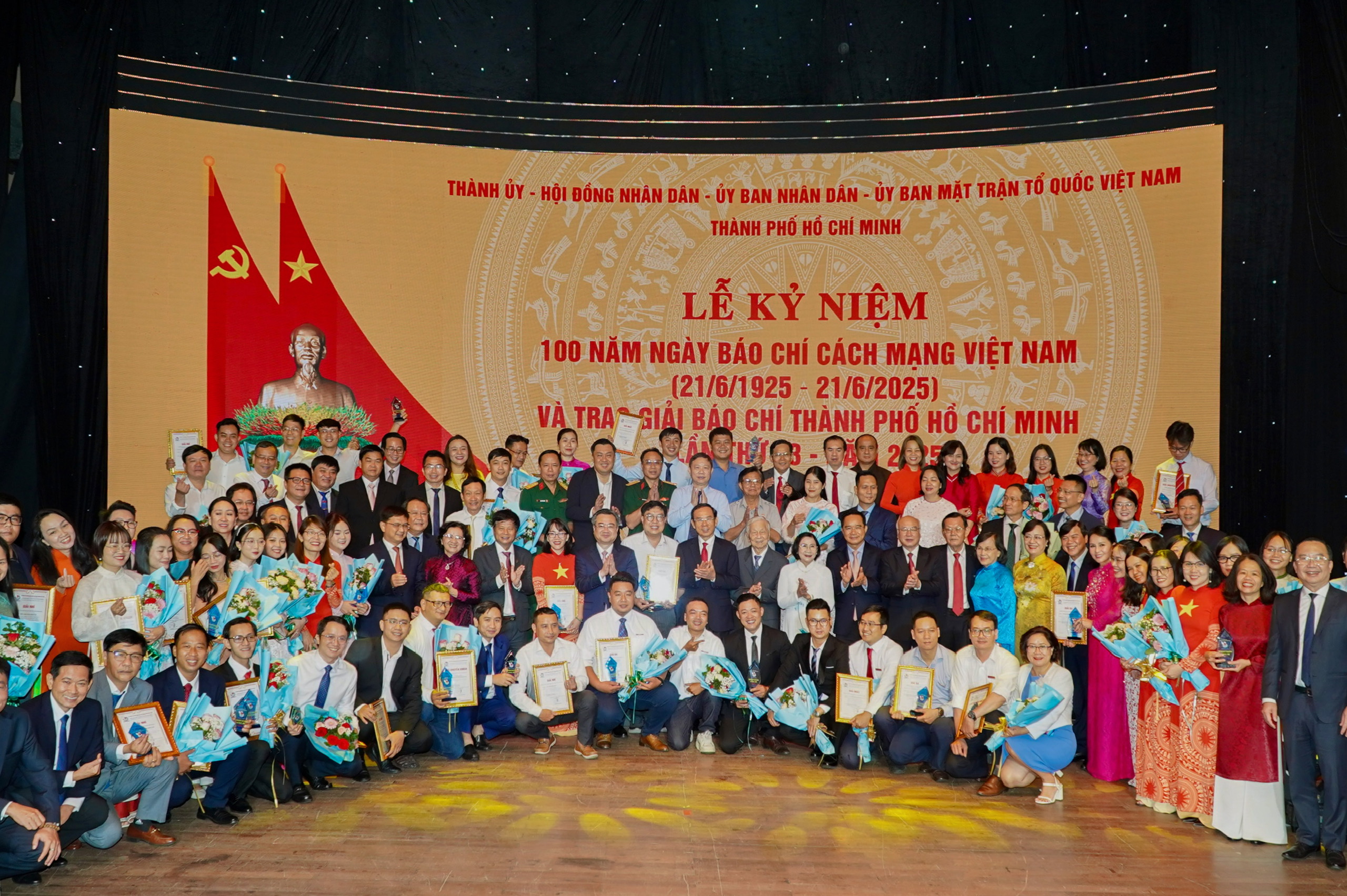 B&aacute;o Người Lao Động đoạt 9 giải B&aacute;o ch&iacute; TPHCM lần thứ 44 năm 2026 - Ảnh 1.