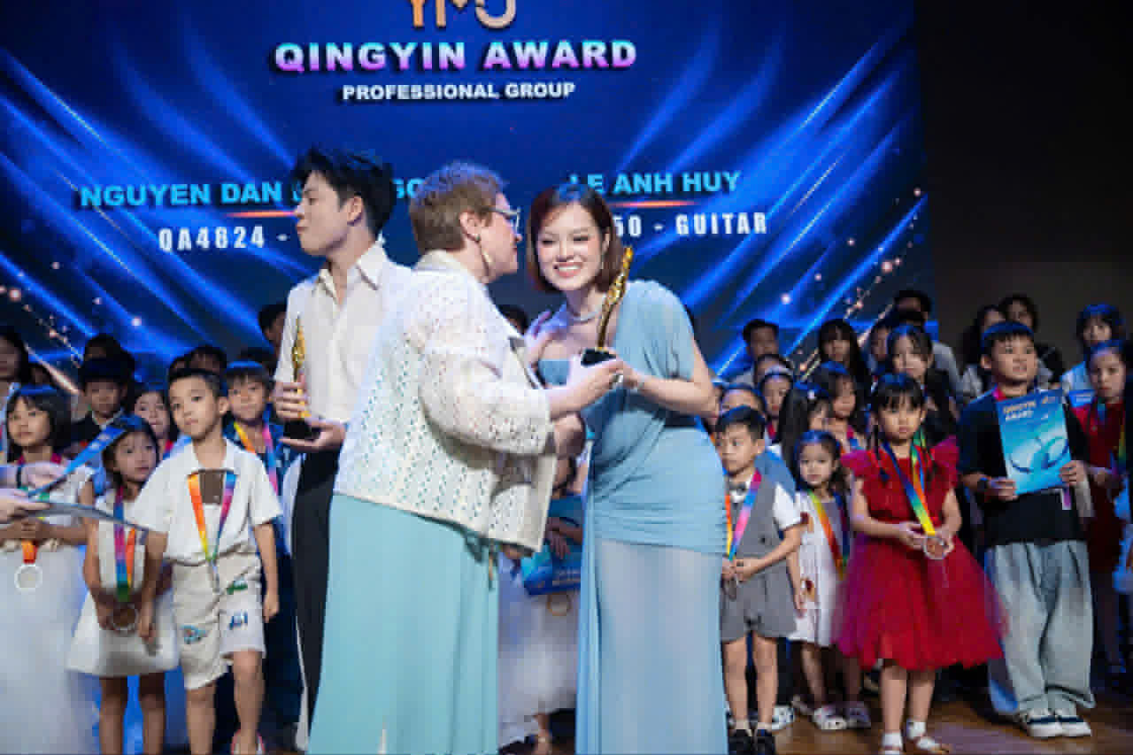 Ca sĩ, b&aacute;c sĩ Sunny Đan Ngọc bất ngờ đạt giải thưởng đạt &acirc;m nhạc quốc tế. - Ảnh 1.