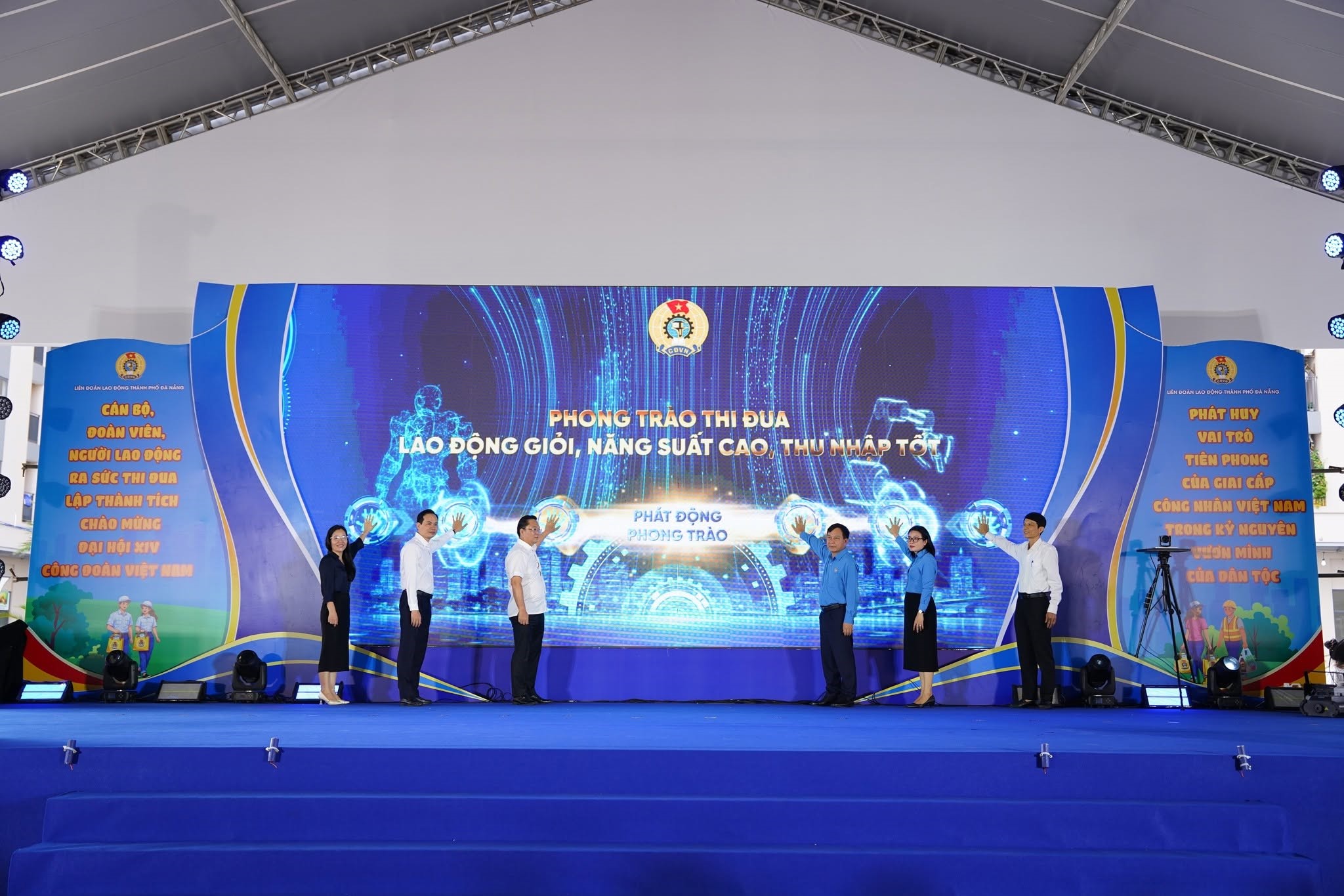 Chủ động chăm lo, hỗ trợ người lao động - Ảnh 2.