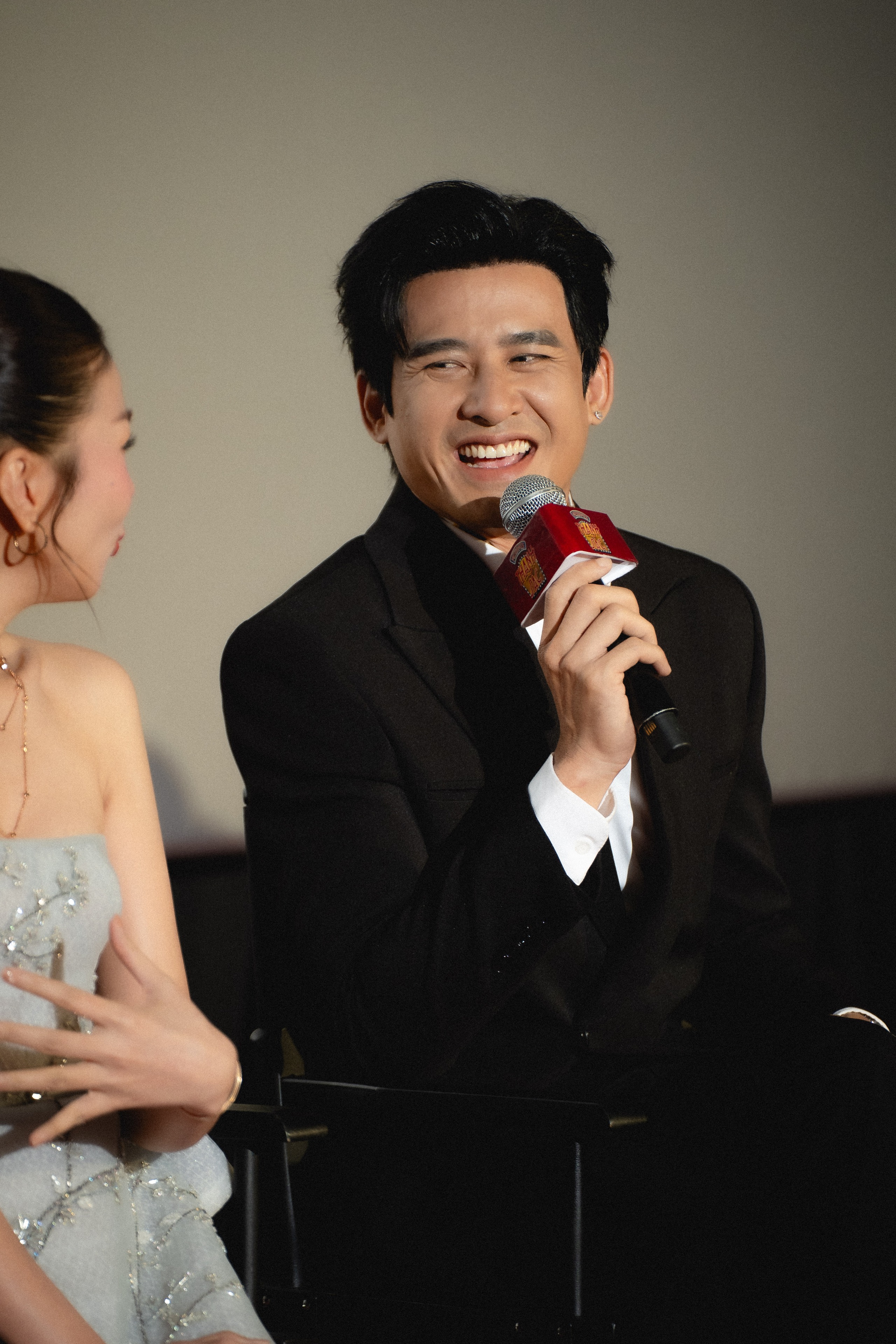 Thanh Hằng bật m&iacute; về "lần đầu" của Lương Thế Th&agrave;nh - Ảnh 4.