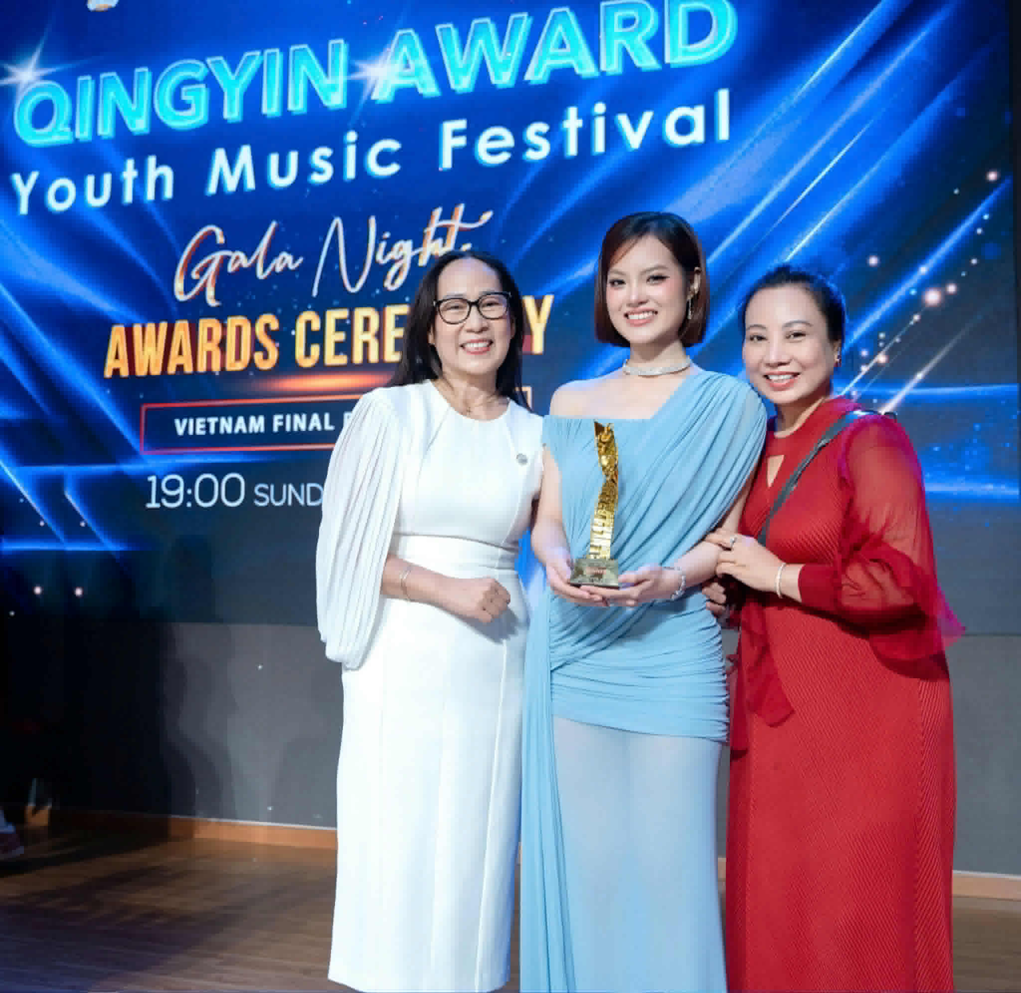 Ca sĩ, b&aacute;c sĩ Sunny Đan Ngọc bất ngờ đạt giải thưởng đạt &acirc;m nhạc quốc tế. - Ảnh 5.