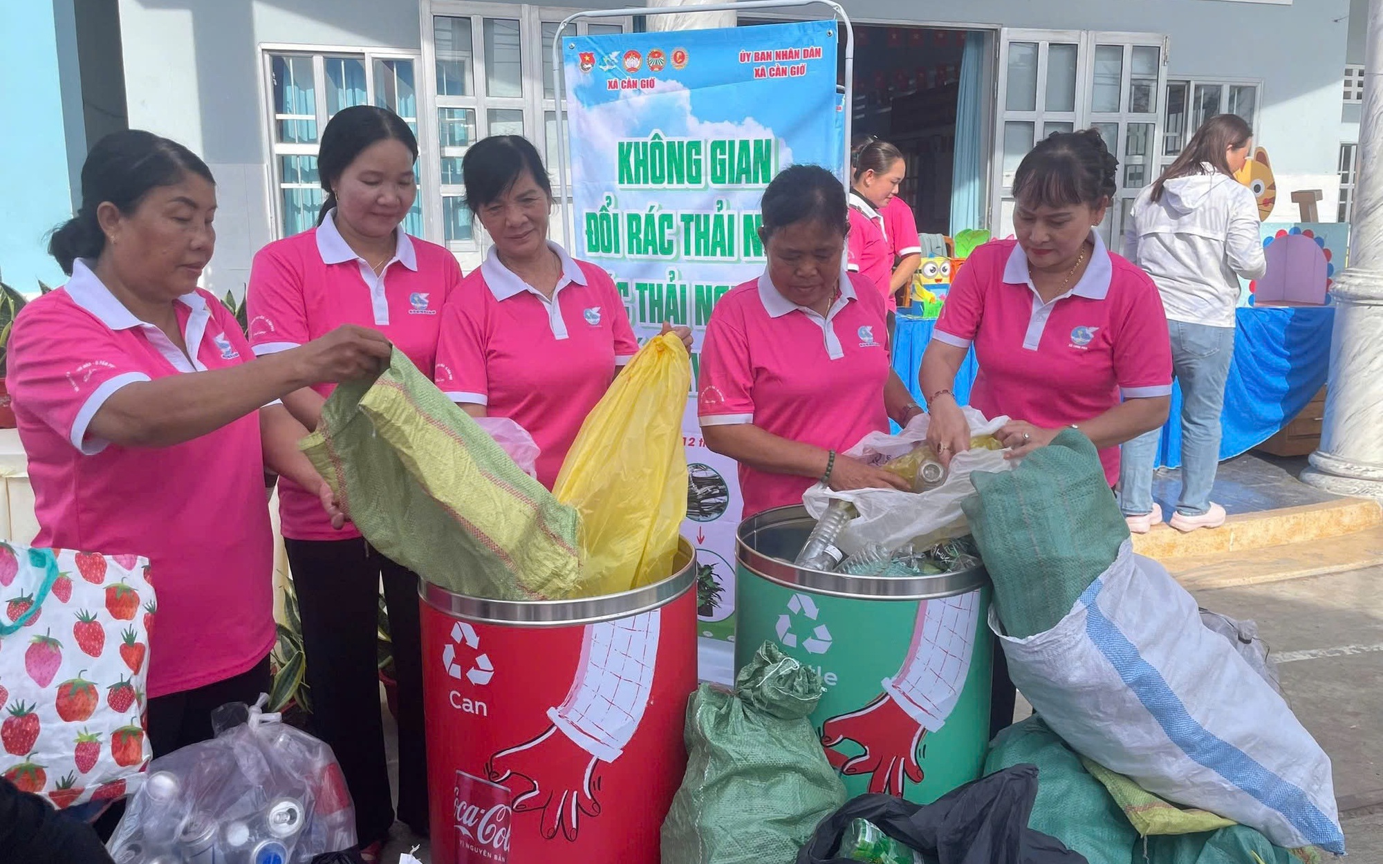 “Chợ xanh” giữa vùng rừng ngập mặn Cần Giờ