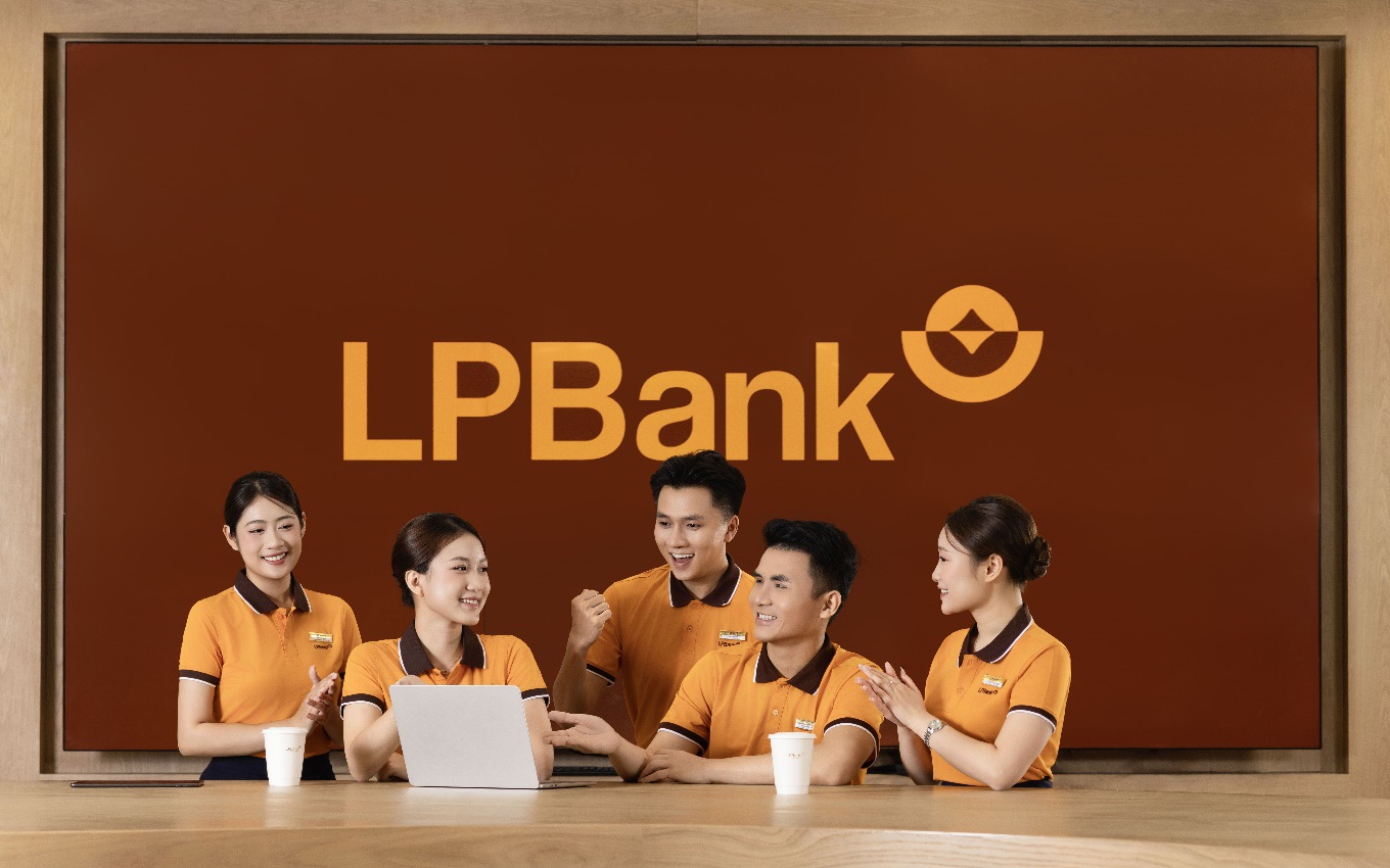LPBank xây dựng môi trường làm việc hạnh phúc từ 3 trụ cột chiến lược