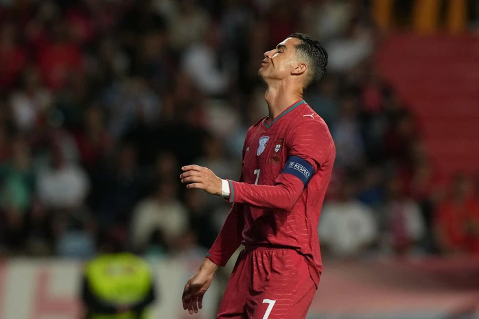 Bồ Đào Nha sẽ sử dụng phần vĩ đại còn lại của Ronaldo ra sao? - Ảnh 2.