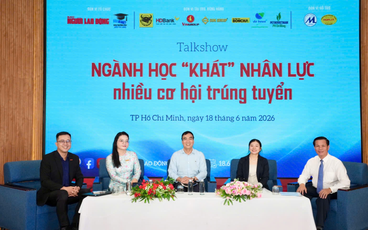 Ngành học khát nhân lực, cơ hội nào cho thí sinh?