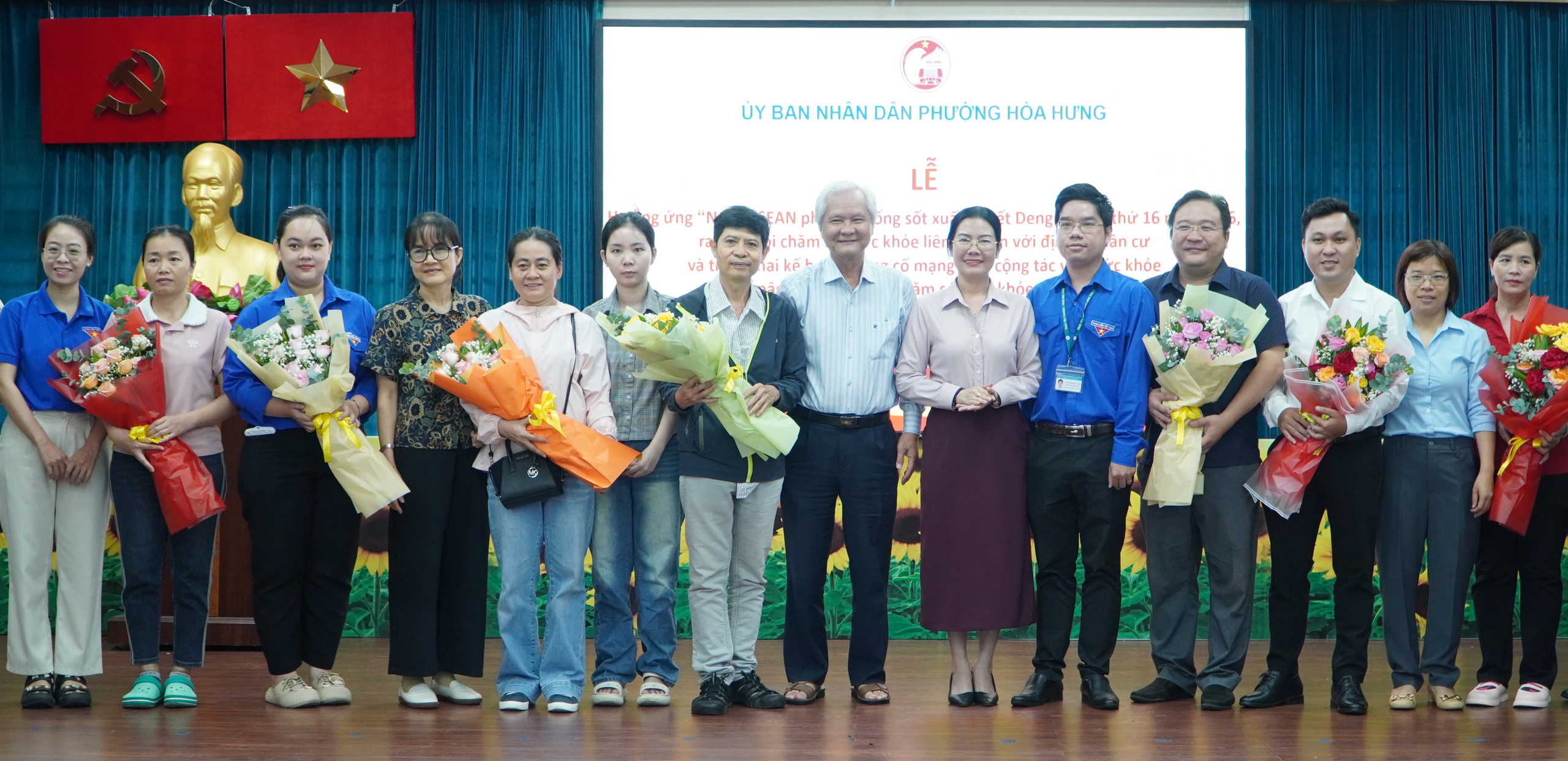 Phường H&ograve;a Hưng ra mắt Đội chăm s&oacute;c sức khỏe li&ecirc;n tục cho người d&acirc;n - Ảnh 1.