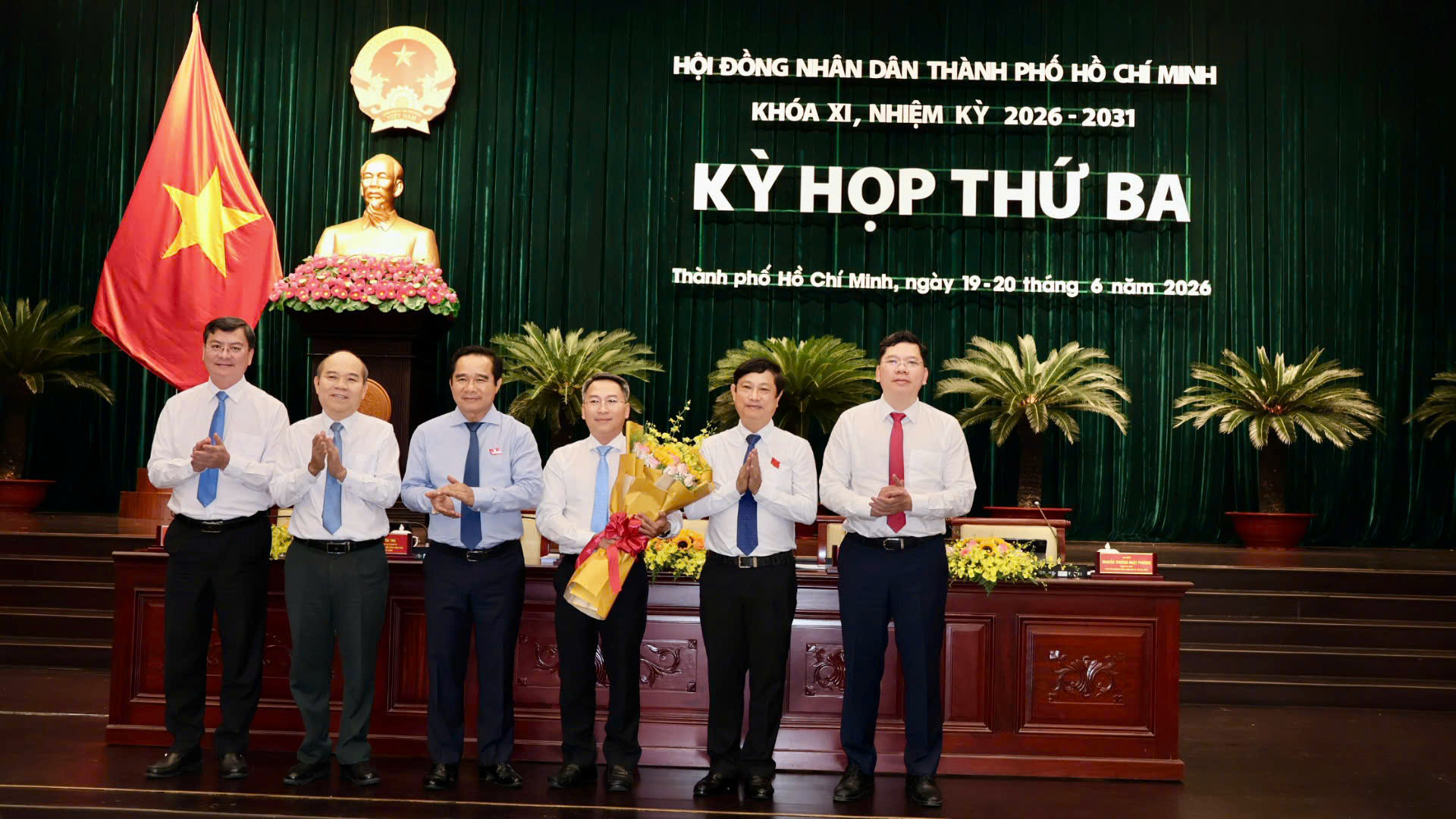 Bí thư phường Sài Gòn làm Giám đốc Sở GD-ĐT TPHCM - Ảnh 1.