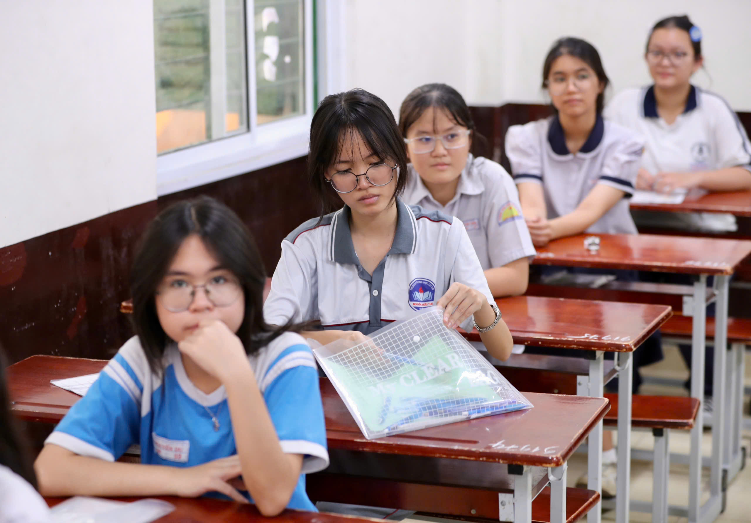 Từ h&ocirc;m nay 19-6, học sinh c&oacute; 4 ng&agrave;y đăng k&yacute; ph&uacute;c khảo  - Ảnh 1.
