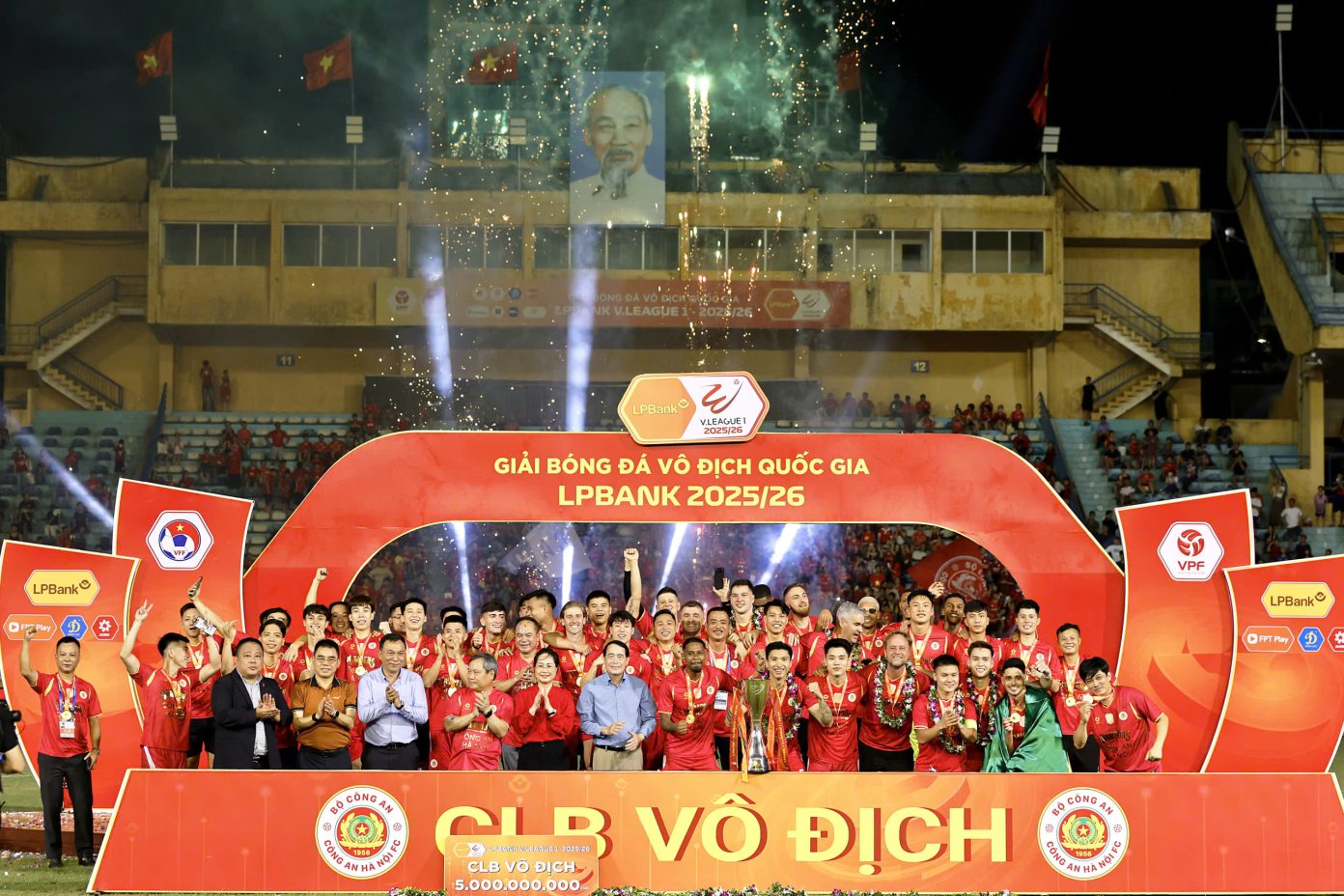 Công an Hà Nội cần thêm 1 điểm để phá kỷ lục V-League - Ảnh 5.