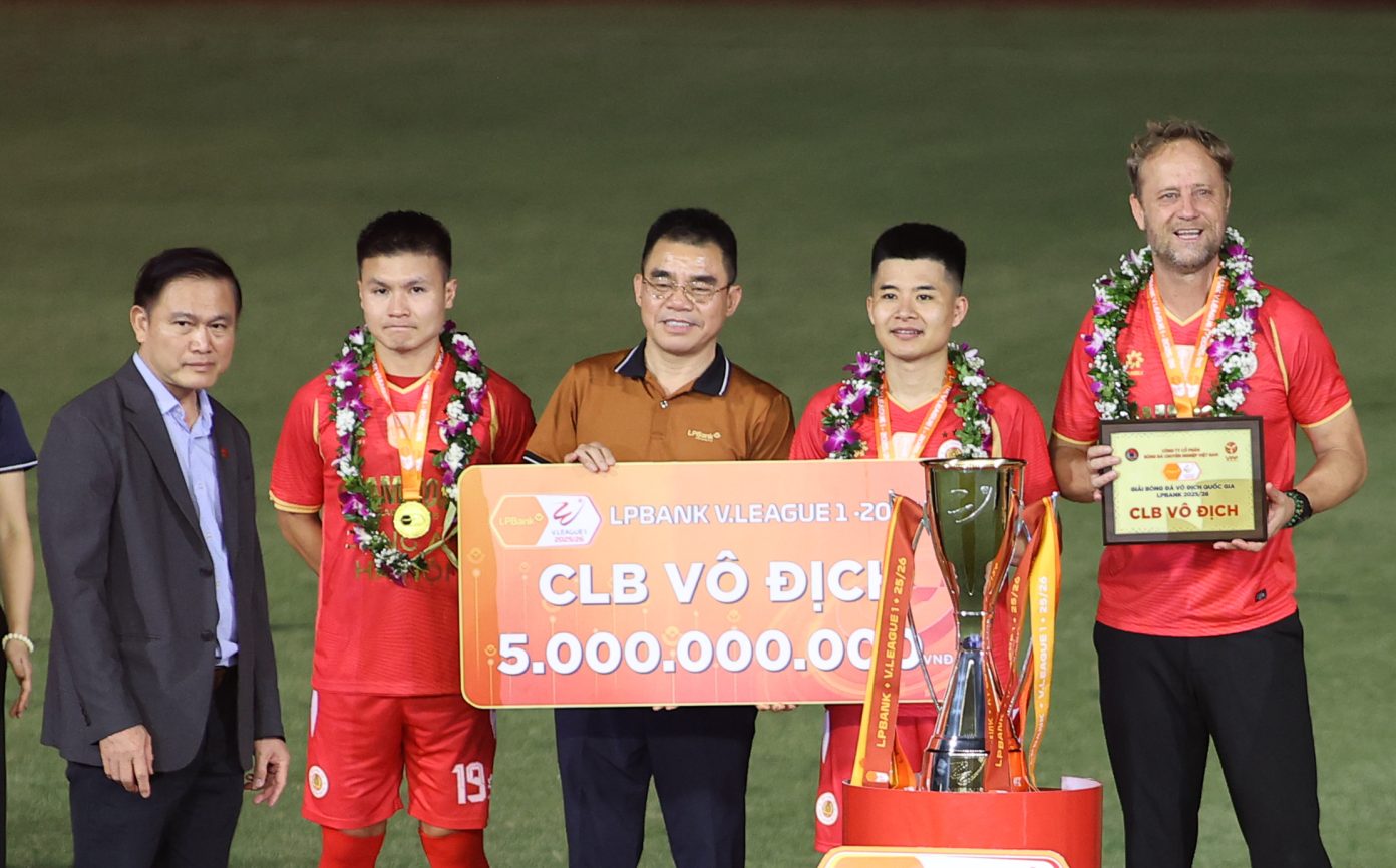 Công an Hà Nội cần thêm 1 điểm để phá kỷ lục V-League - Ảnh 3.
