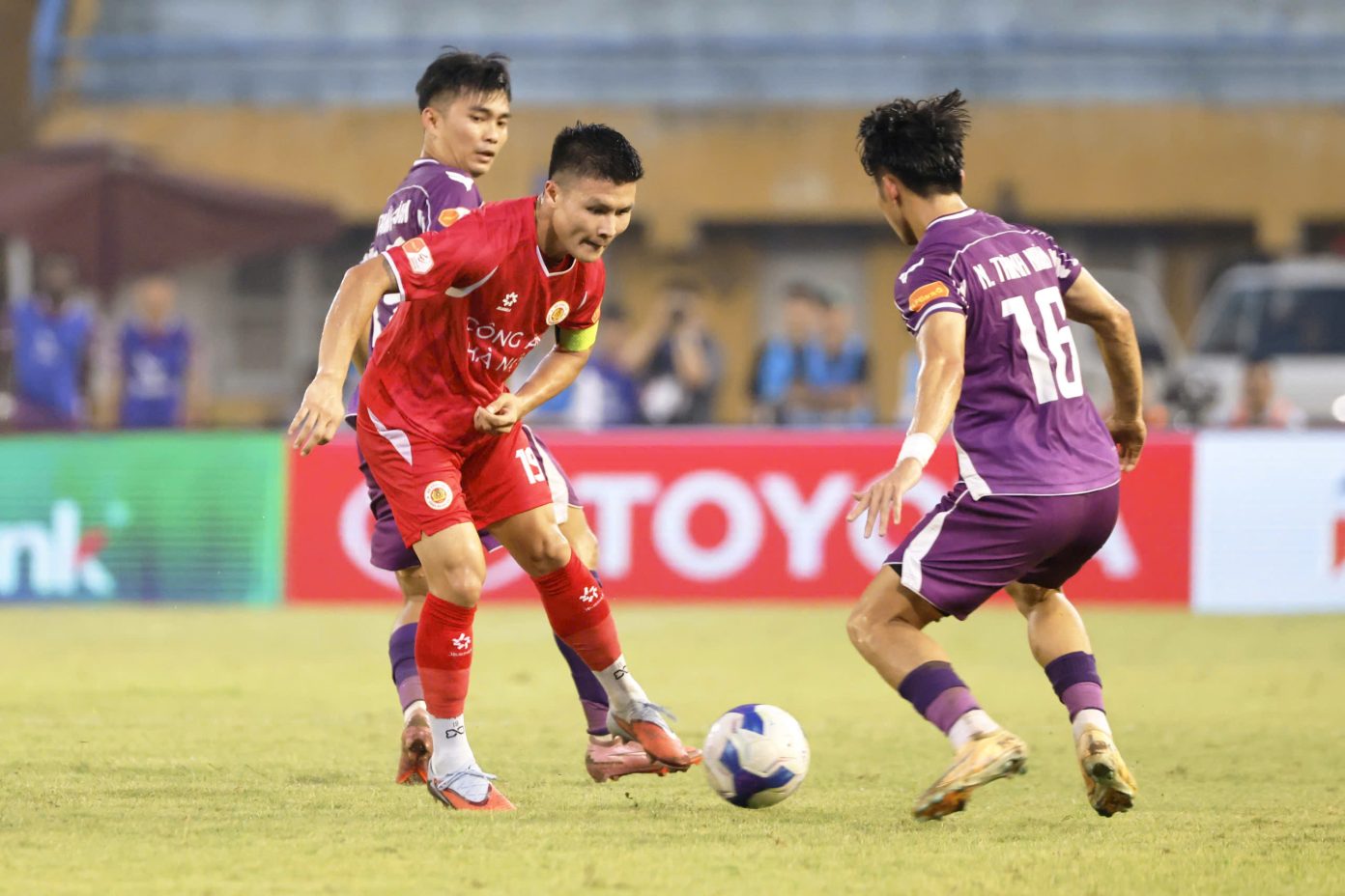 Công an Hà Nội cần thêm 1 điểm để phá kỷ lục V-League - Ảnh 7.