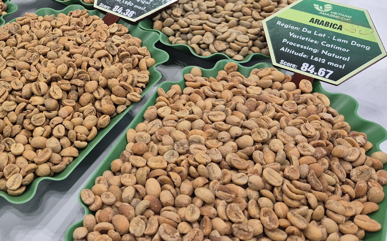 Giá cà phê hôm nay 2-6: Arabica giảm 3 con số