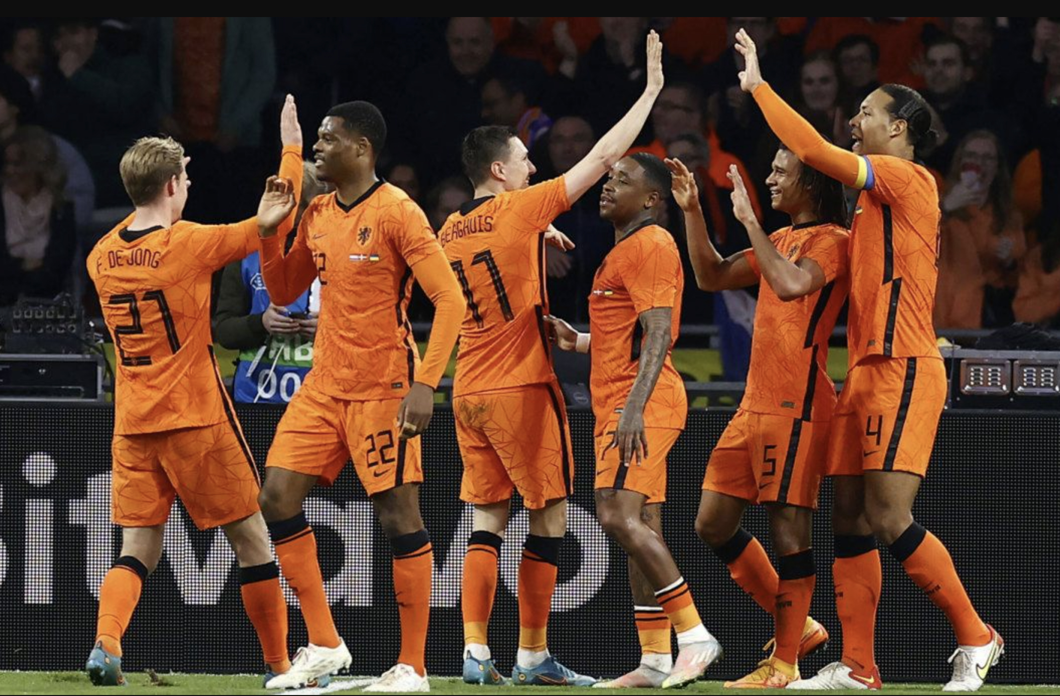 Hướng tới World Cup 2026: Thách thức quyền lực của "Big 8" - Ảnh 1.