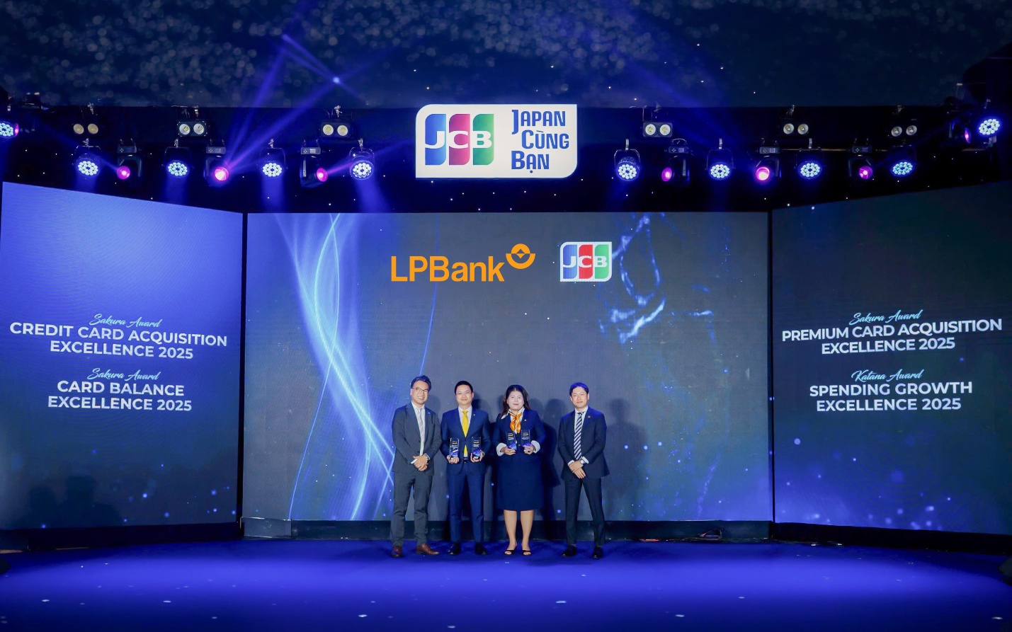 Dấu ấn LPBank tại Ngày Tài chính số 2026 – Lan tỏa thanh toán thông minh - Ảnh 4.