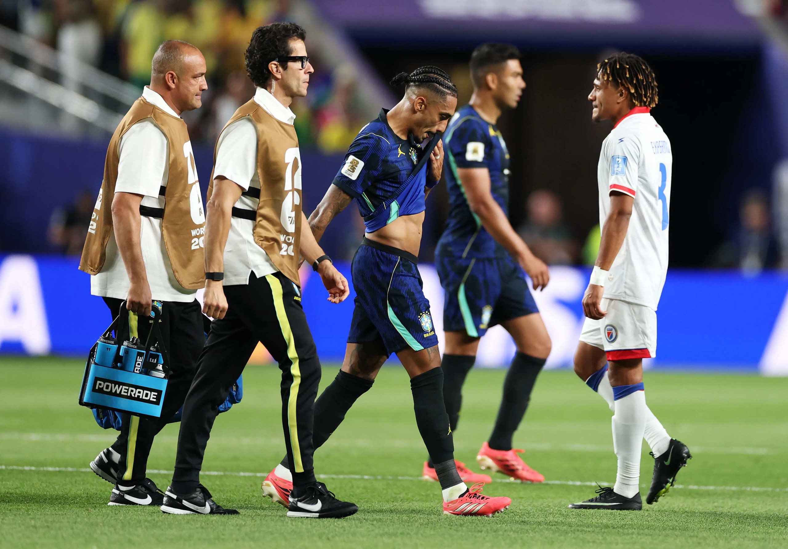 Neymar tái xuất giữa lúc Brazil thấp thỏm chờ tin Raphinha - Ảnh 3.