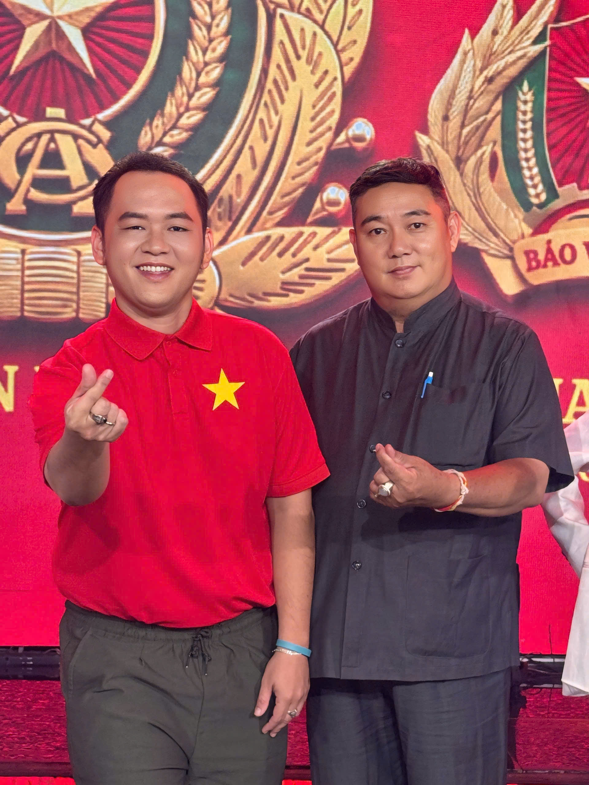Ca sĩ T&acirc;m Minhon tự h&agrave;o khi thể hiện ca kh&uacute;c ca ngợi lực lượng an ninh cơ sở - Ảnh 4.