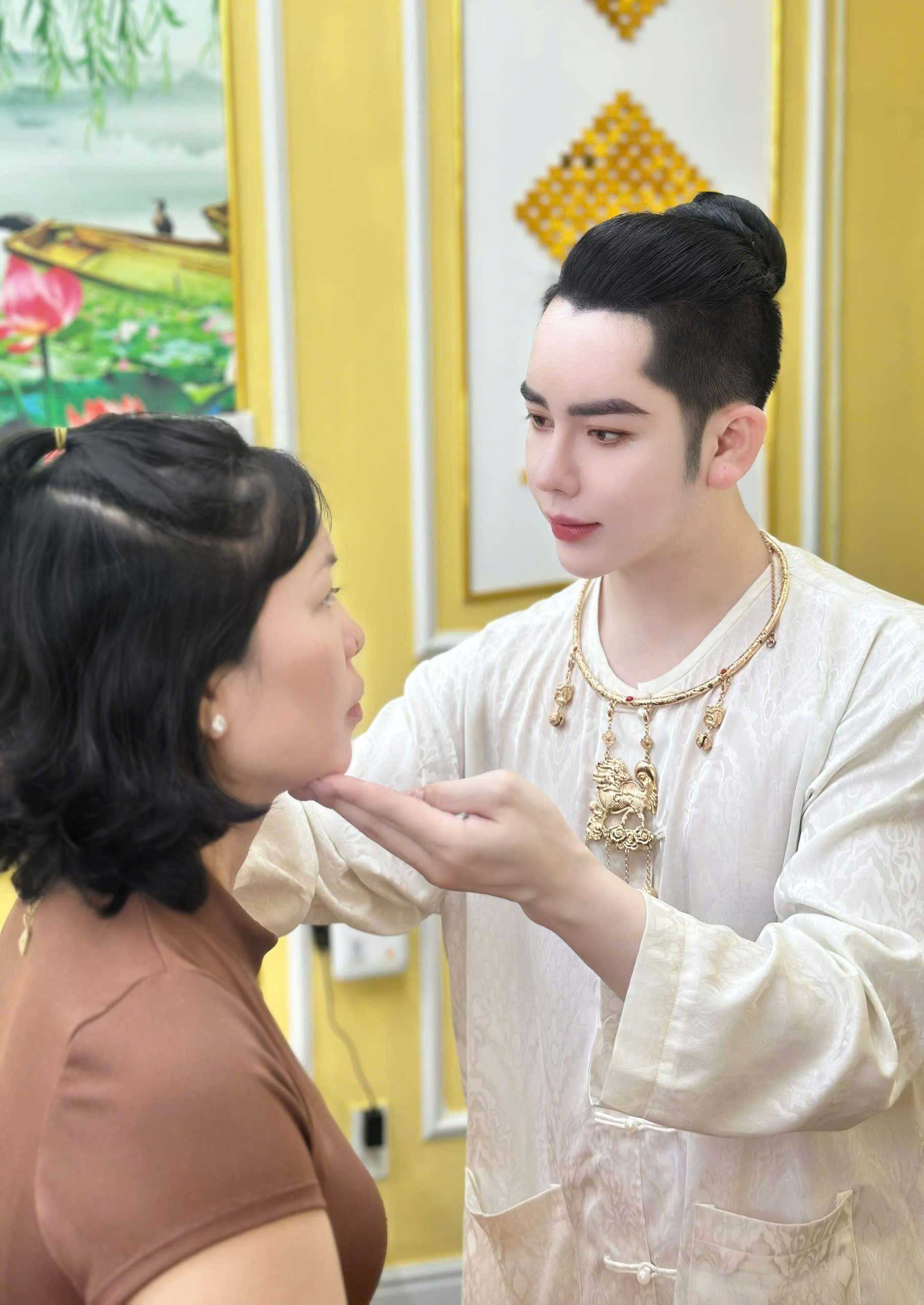 Viện thẩm mỹ Cậu Hy: "Một đ&ocirc;i ch&acirc;n m&agrave;y đẹp sẽ phụ thuộc v&agrave;o rất nhiều yếu tố" - Ảnh 4.